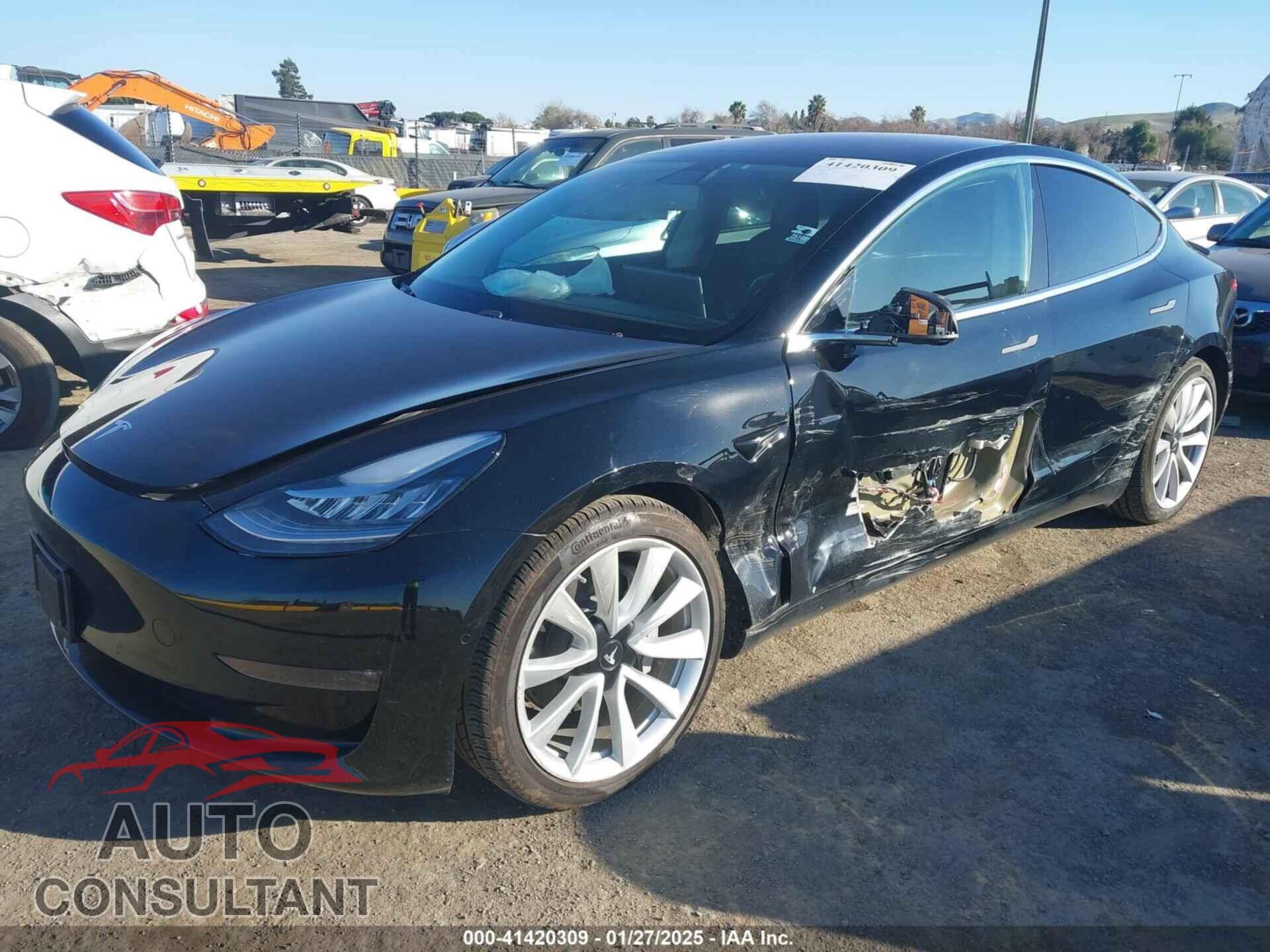TESLA MODEL 3 2018 - 5YJ3E1EB0JF149090