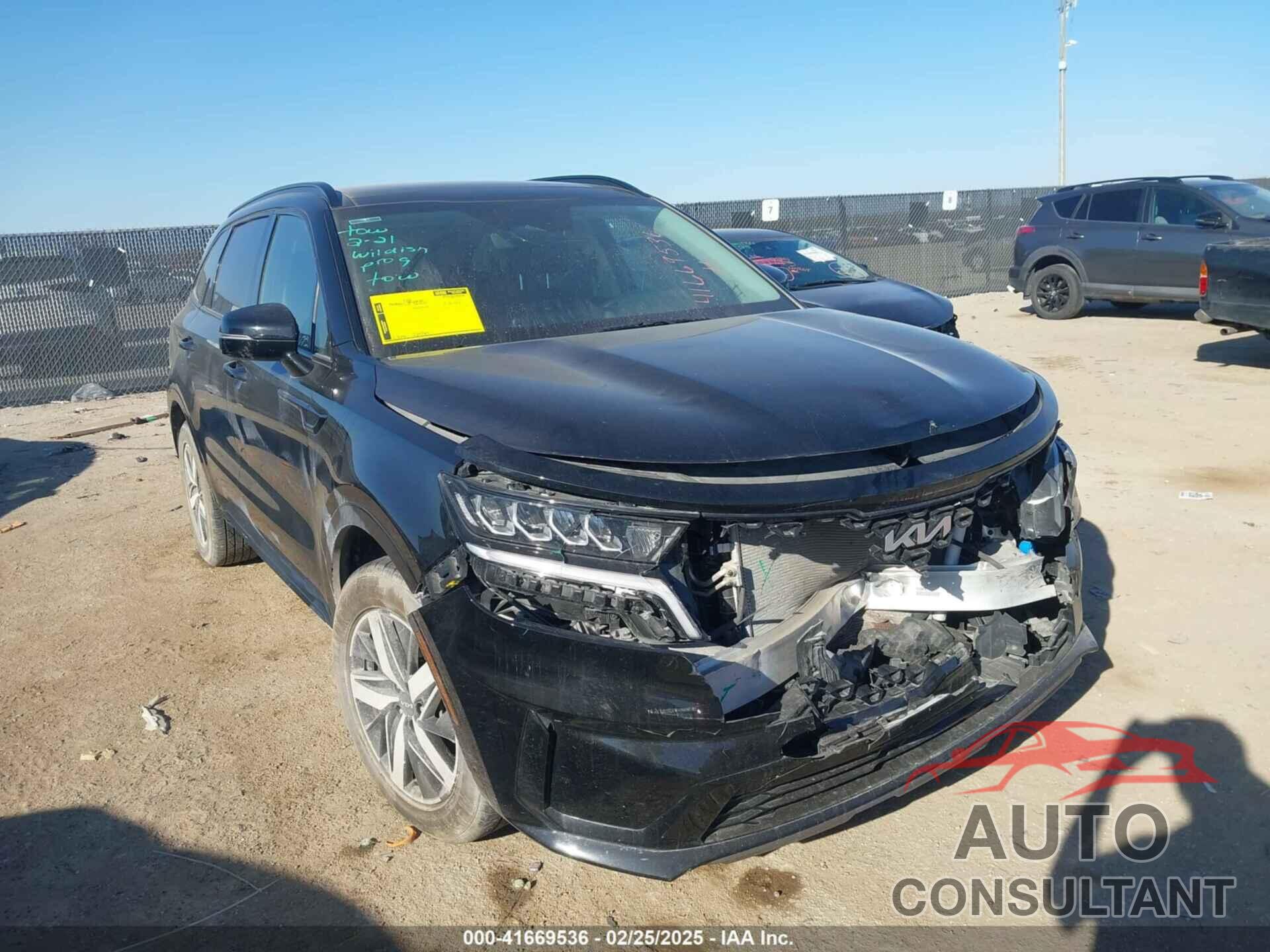 KIA SORENTO 2023 - 5XYRL4LC1PG167502