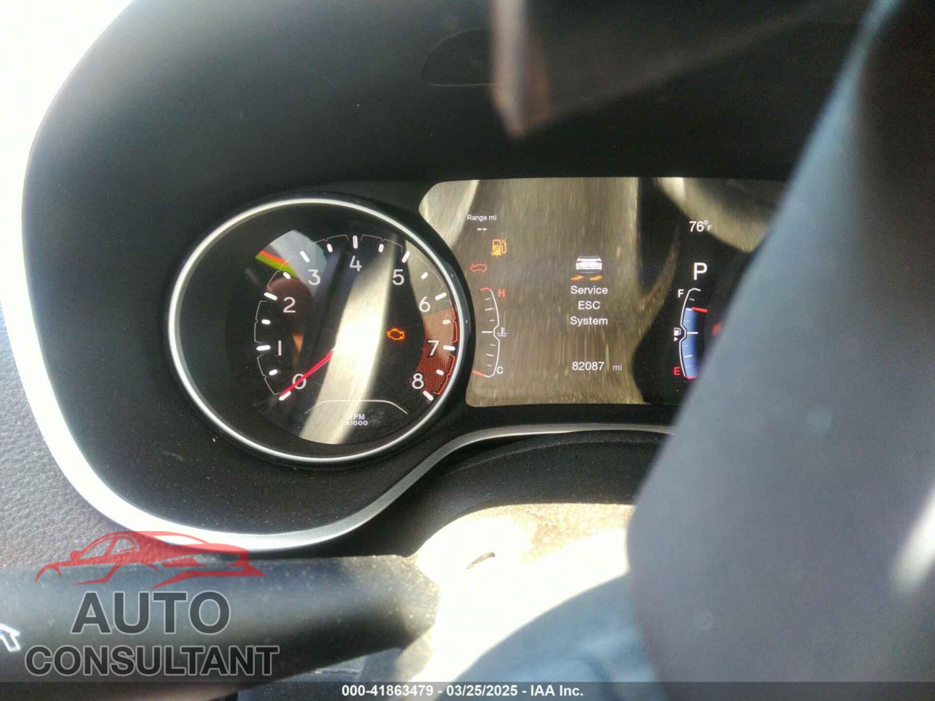 JEEP COMPASS 2018 - 3C4NJDBB2JT135946