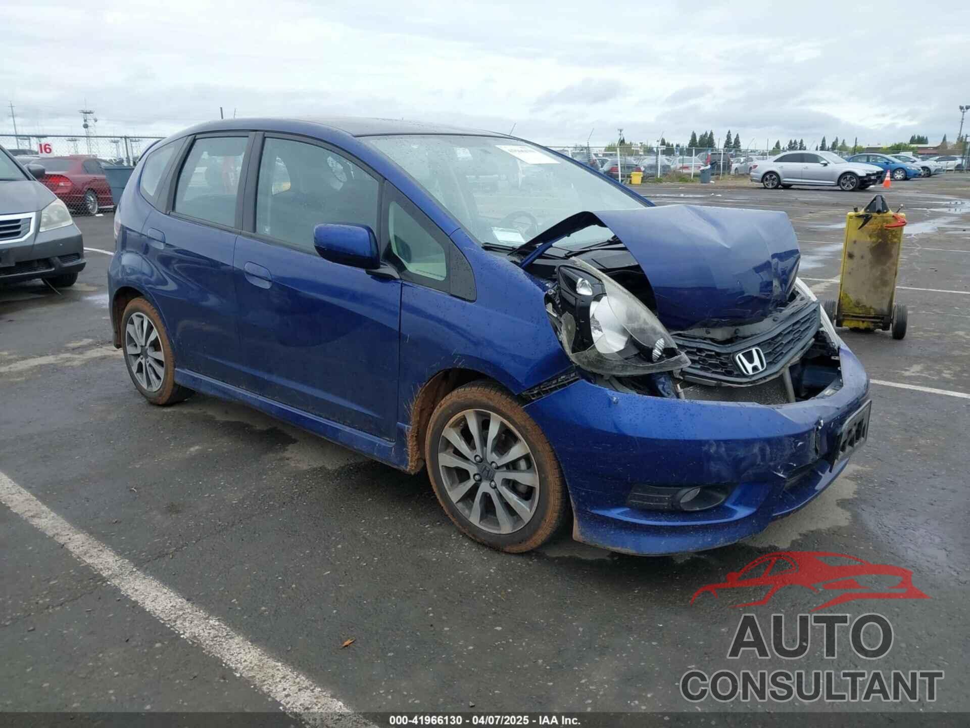 HONDA FIT 2012 - JHMGE8H50CC038148