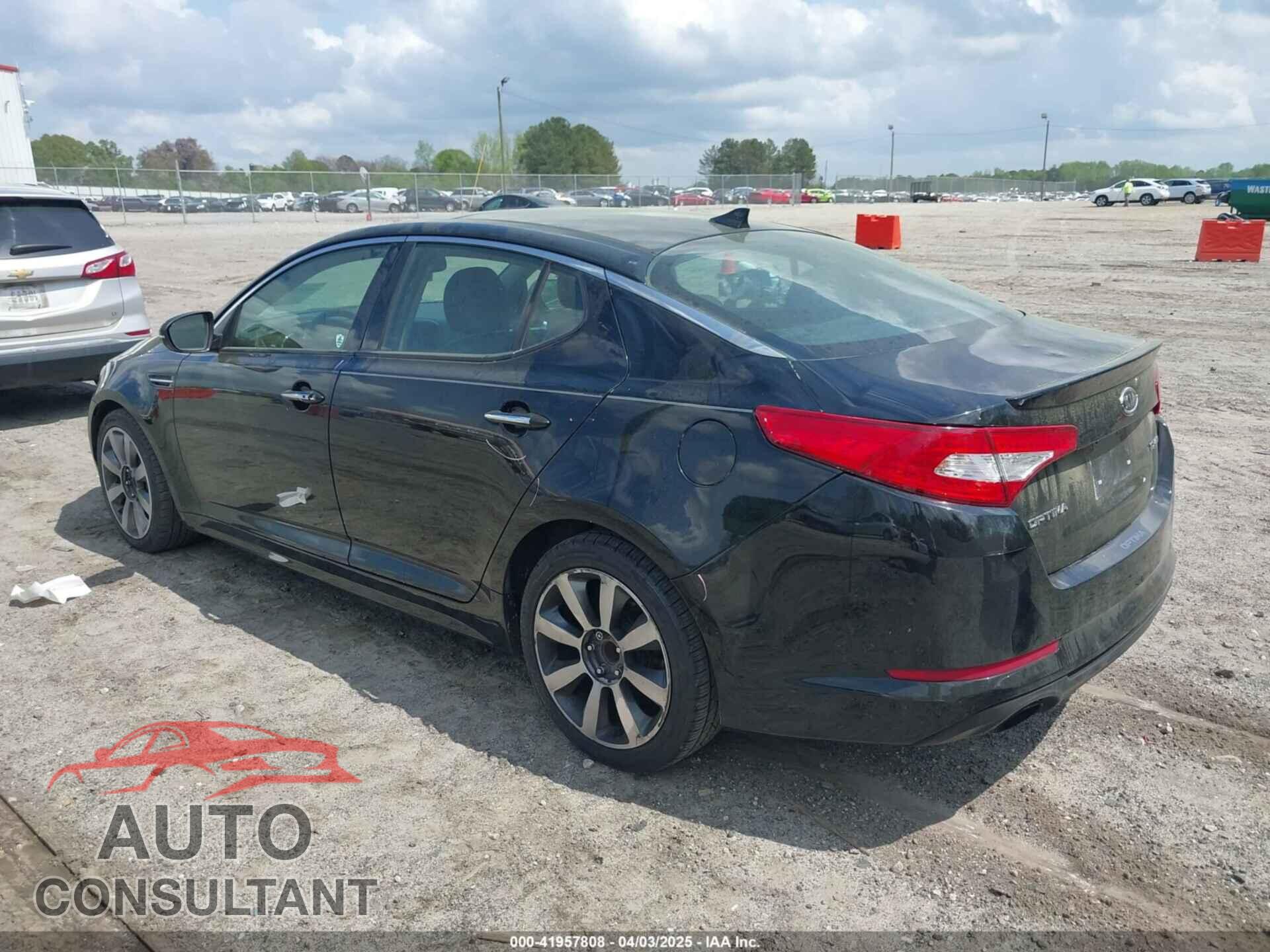 KIA OPTIMA 2012 - 5XXGR4A66CG072645