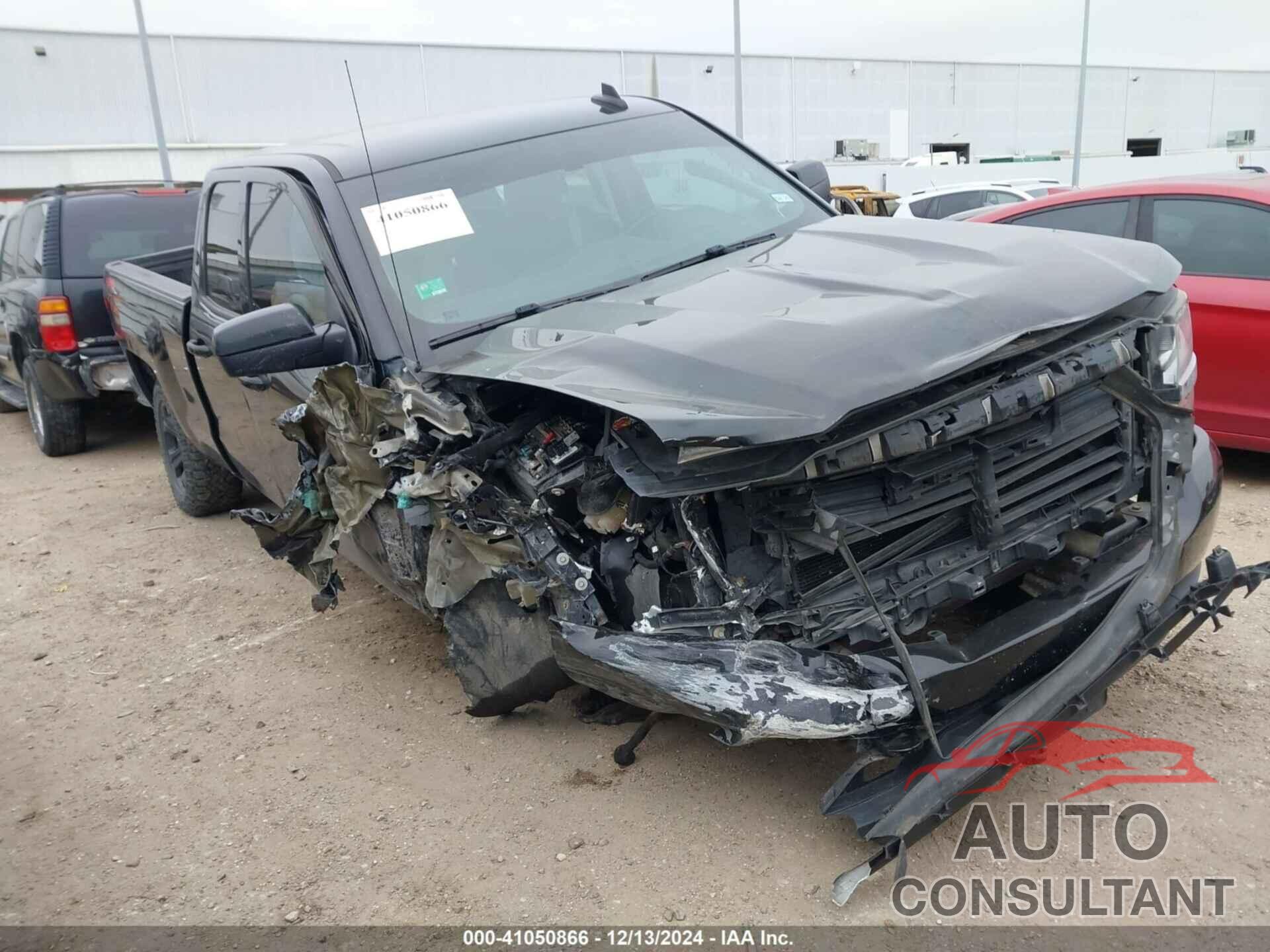 CHEVROLET SILVERADO 1500 2017 - 1GCVKNEC6HZ131117