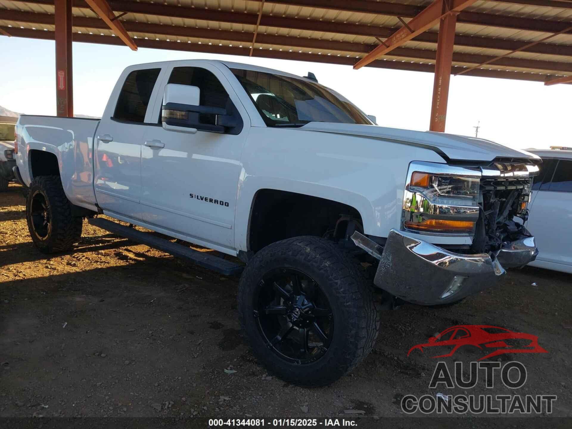 CHEVROLET SILVERADO 1500 2017 - 1GCRCREC3HZ369447