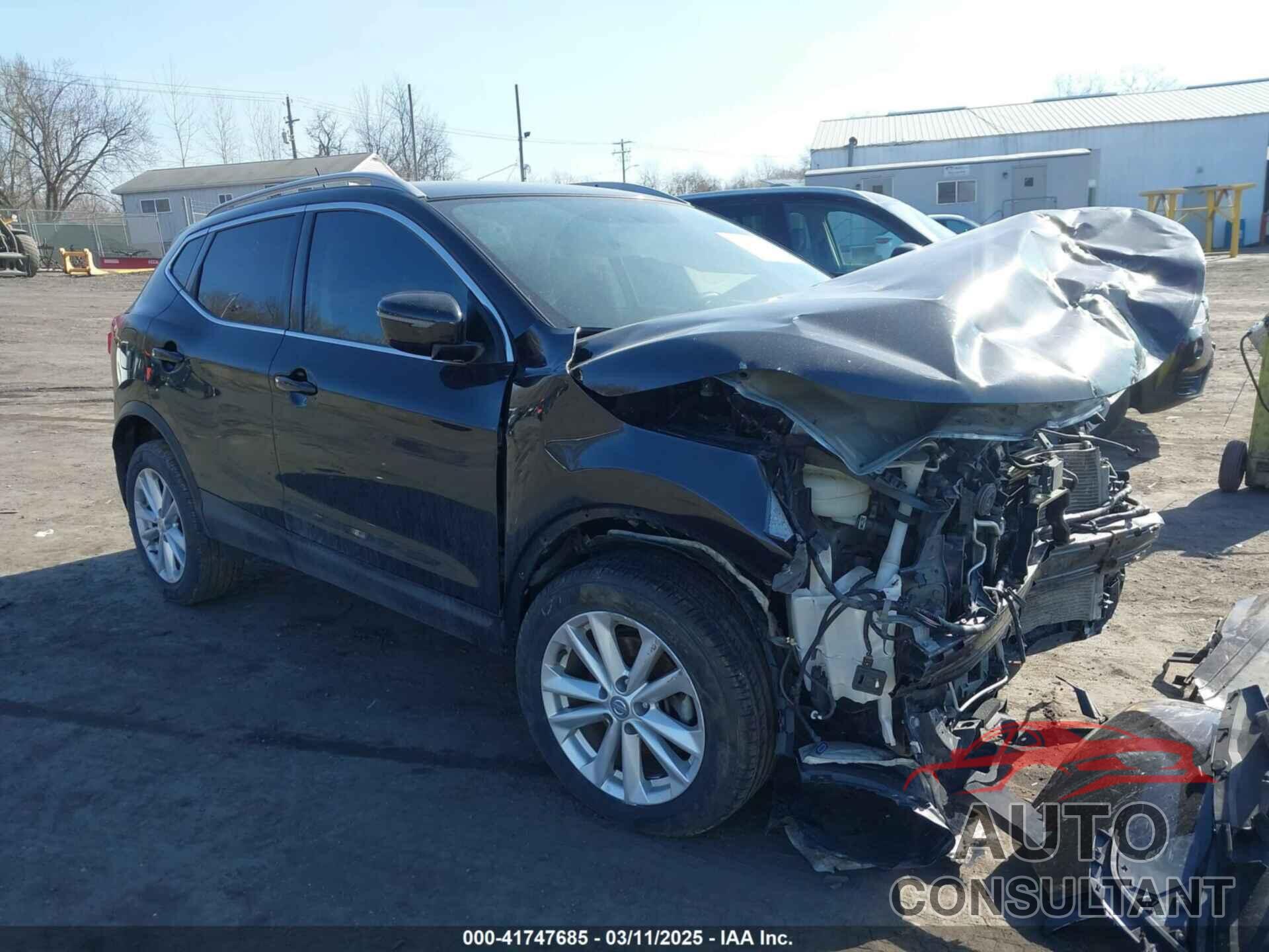 NISSAN ROGUE SPORT 2018 - JN1BJ1CR4JW267889