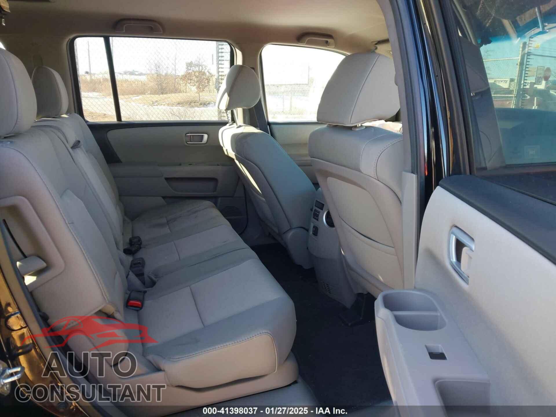 HONDA PILOT 2012 - 5FNYF4H43CB079315