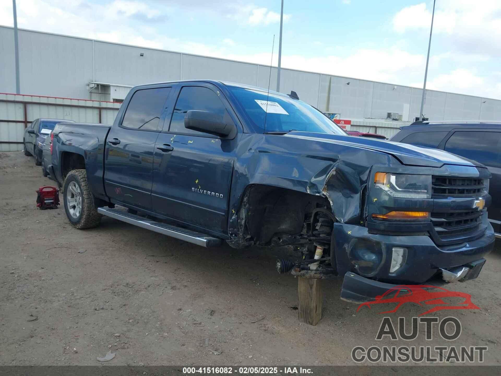 CHEVROLET SILVERADO 1500 2017 - 3GCUKREC3HG208237