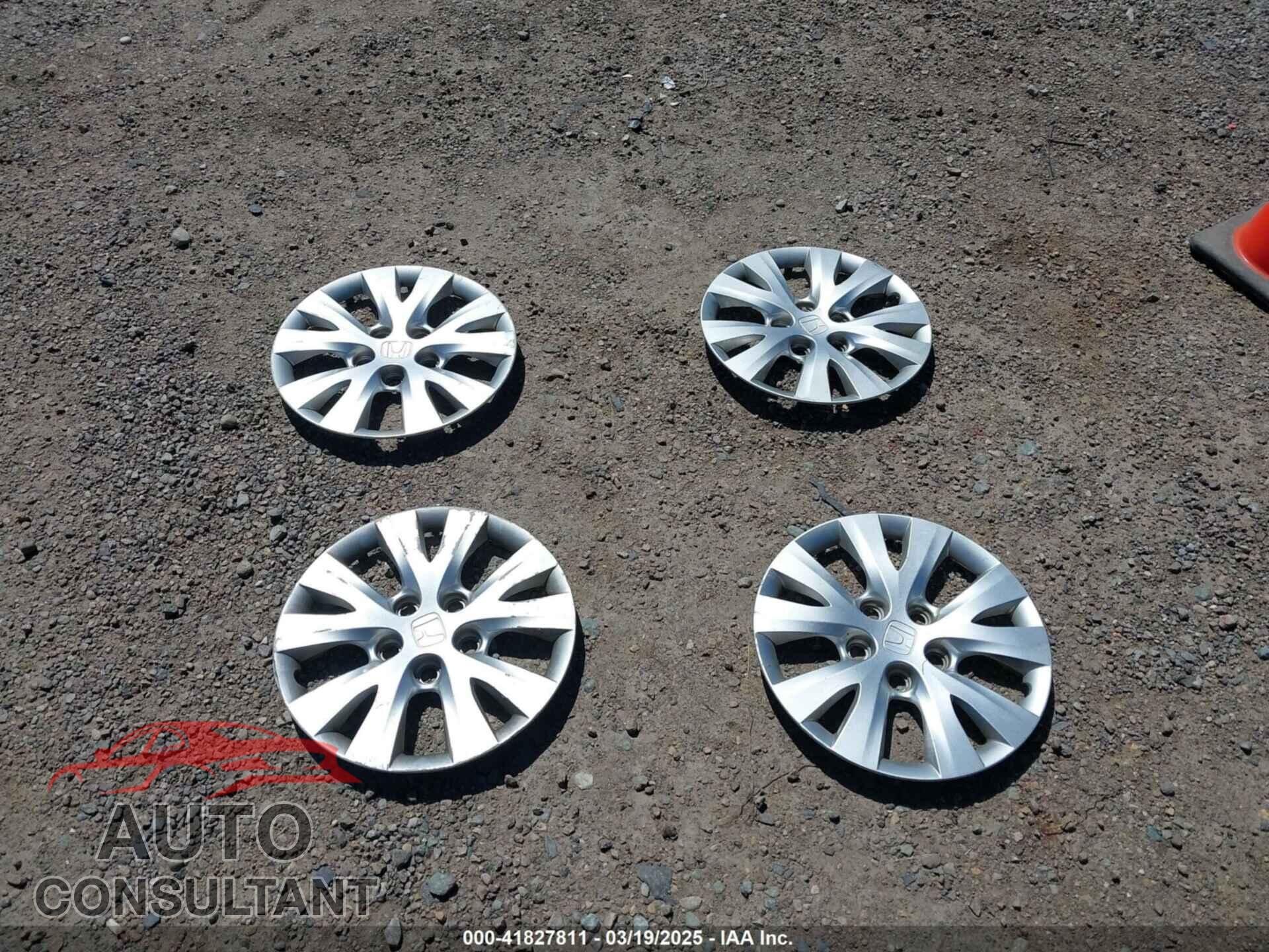 HONDA CIVIC 2012 - JHMFB2F58CS005182