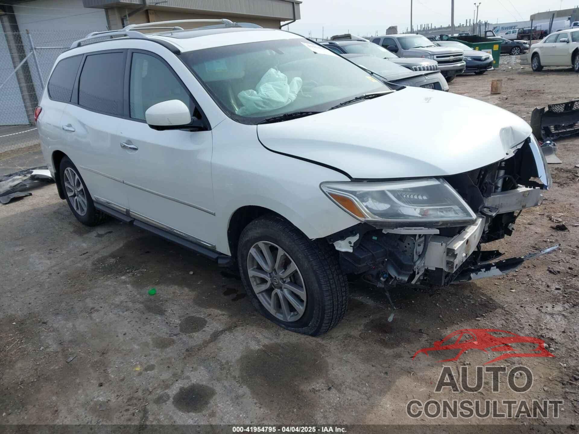 NISSAN PATHFINDER 2015 - 5N1AR2MN0FC648839