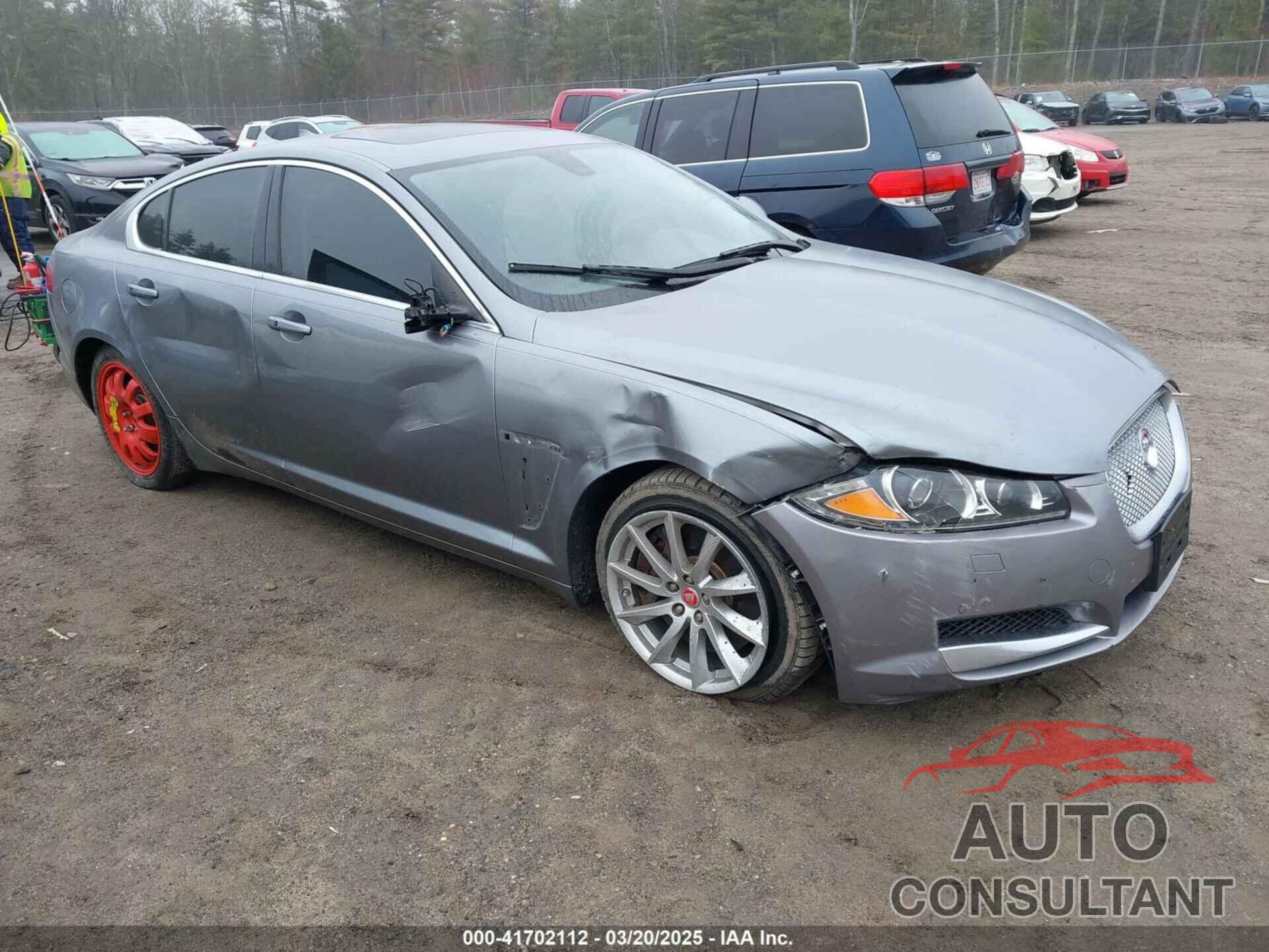 JAGUAR XF 2014 - SAJWA0ES3EPU20823