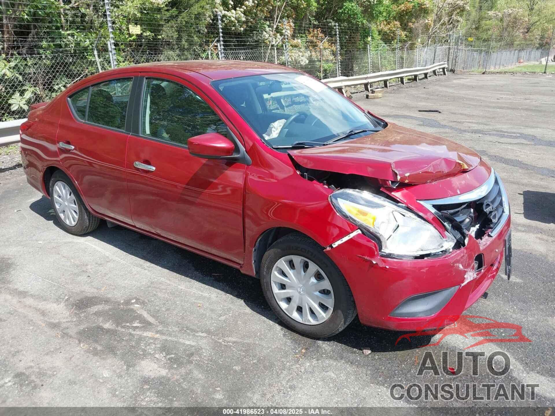 NISSAN VERSA 2018 - 3N1CN7AP2JL847323