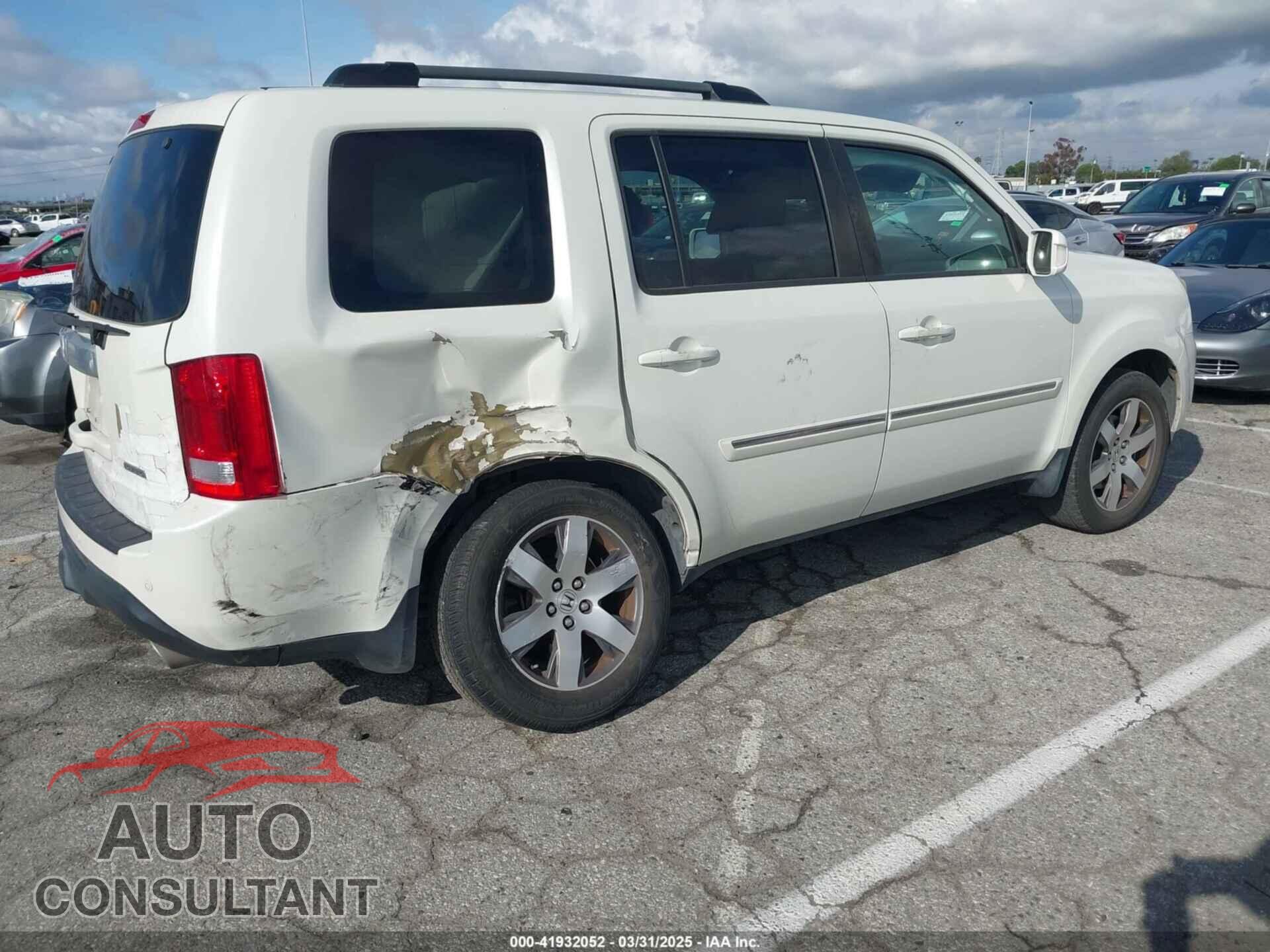 HONDA PILOT 2015 - 5FNYF3H93FB007766