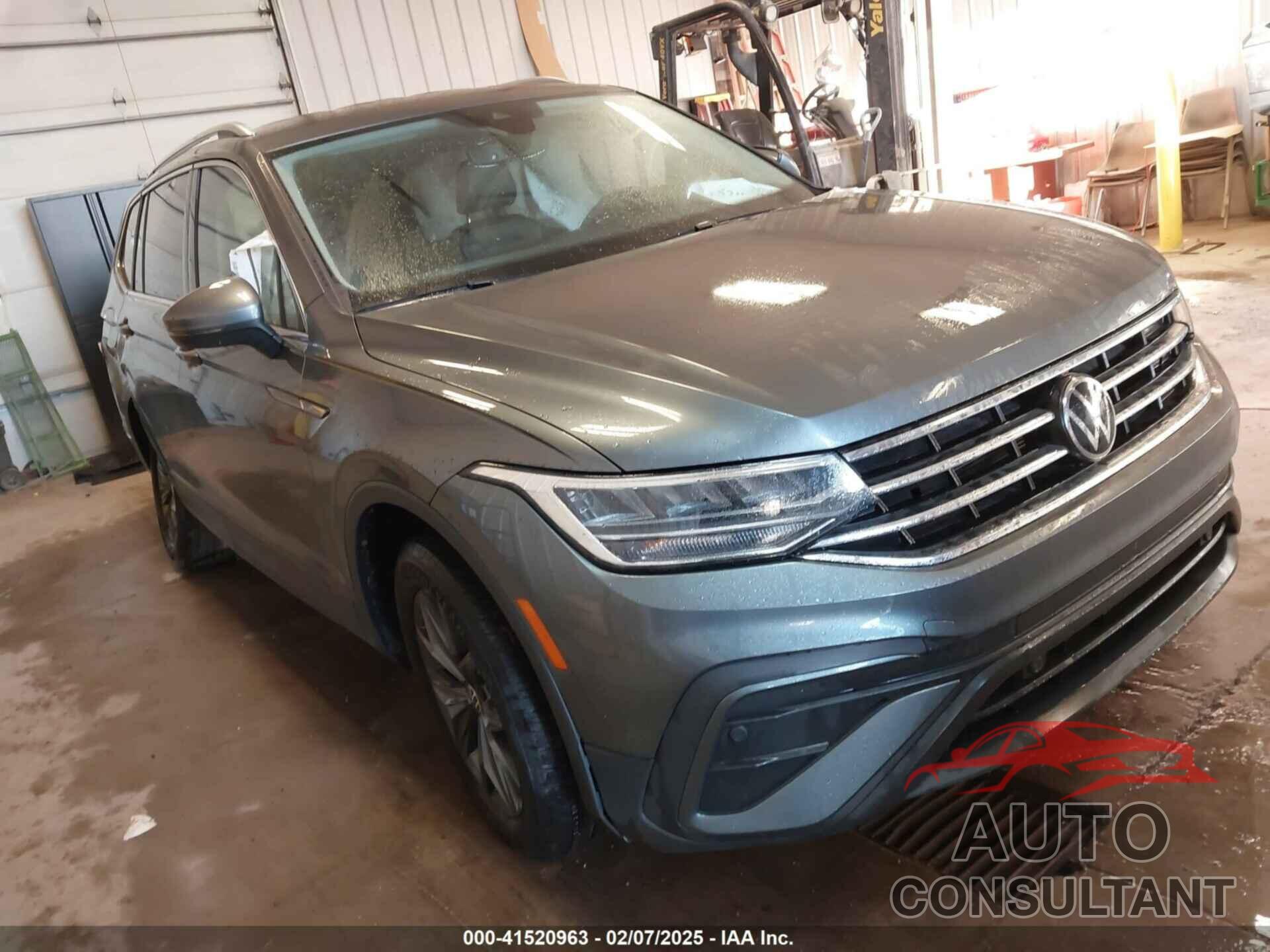 VOLKSWAGEN TIGUAN 2022 - 3VV2B7AX5NM165068