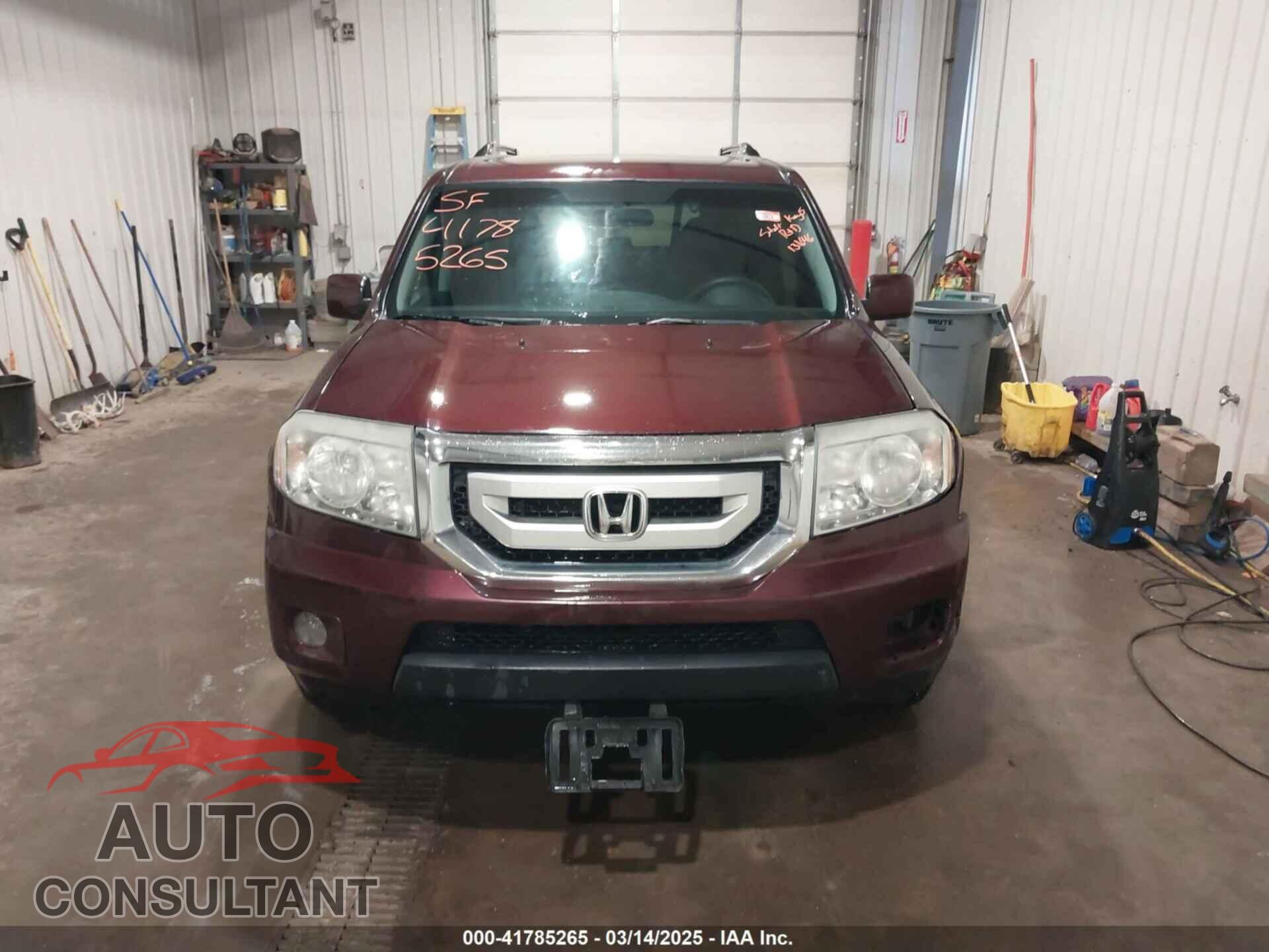 HONDA PILOT 2011 - 5FNYF4H46BB013341