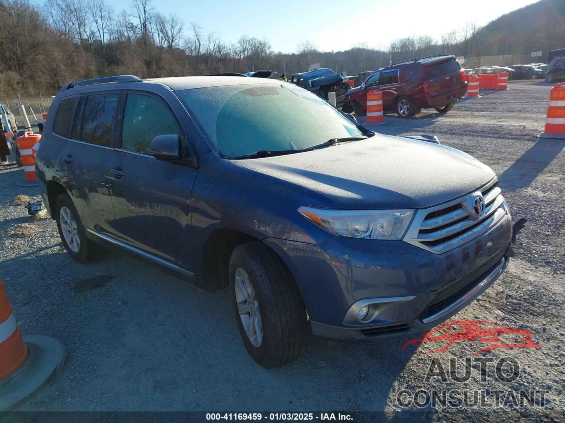 TOYOTA HIGHLANDER 2013 - 5TDBK3EH9DS205595