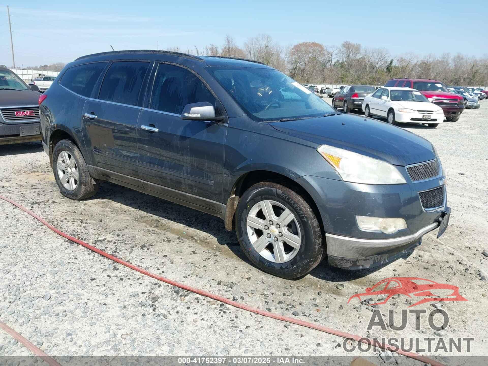 CHEVROLET TRAVERSE 2011 - 1GNKVGEDXBJ240904