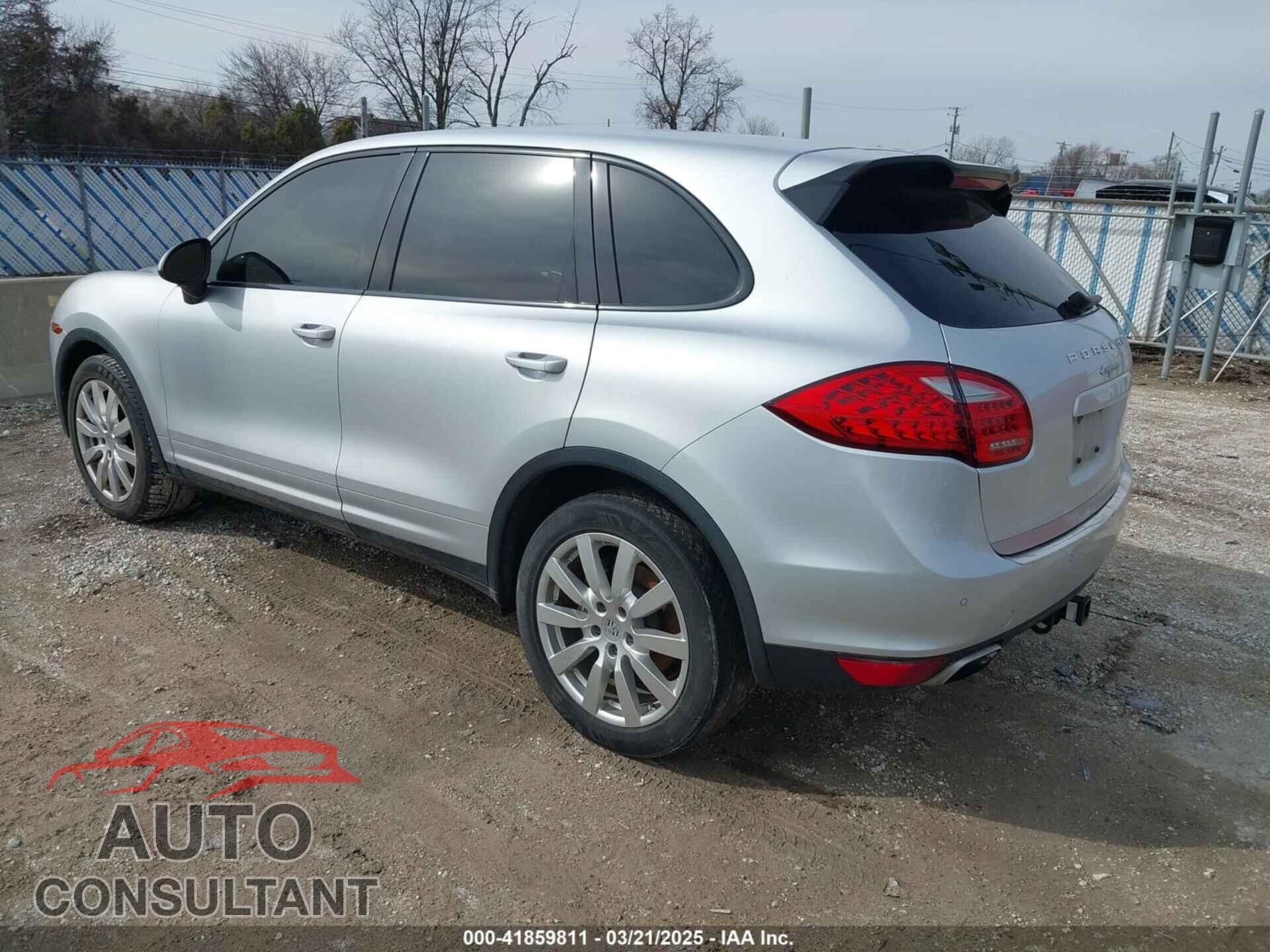 PORSCHE CAYENNE 2012 - WP1AA2A20CLA08498