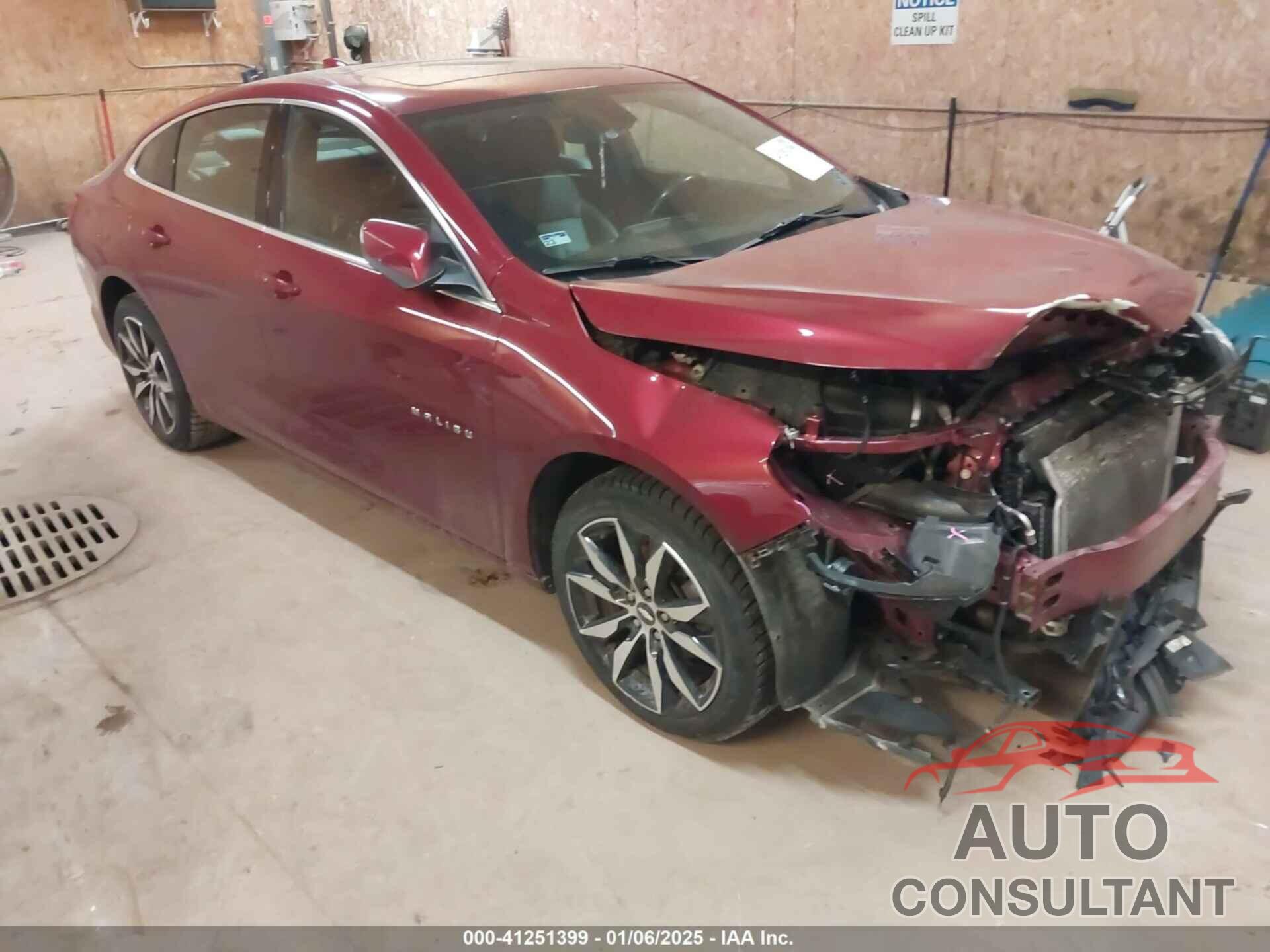 CHEVROLET MALIBU 2018 - 1G1ZD5ST1JF159391