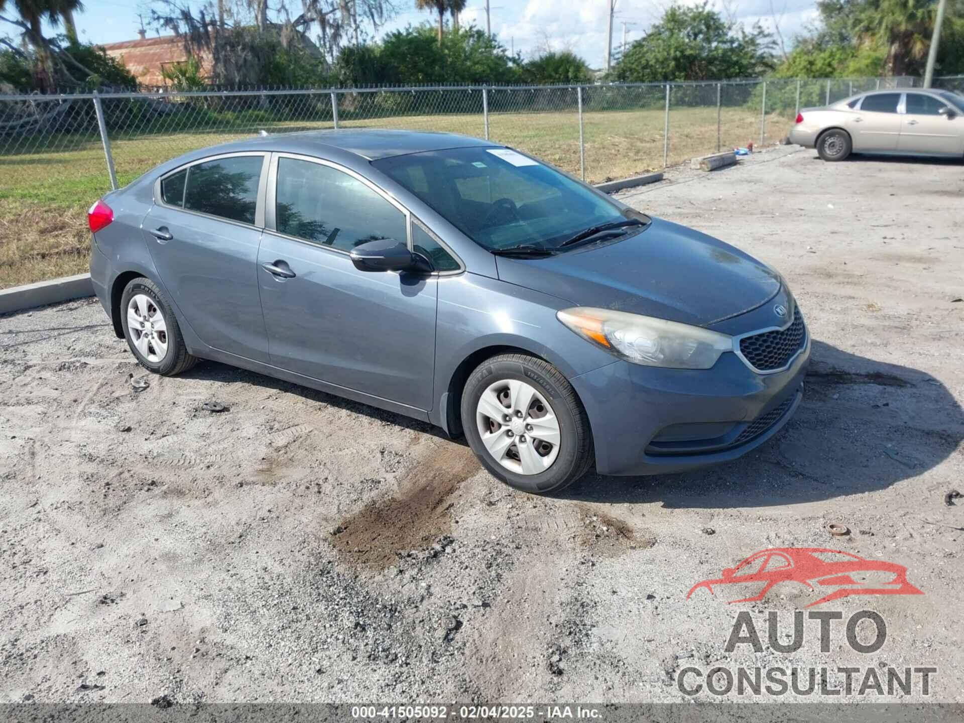 KIA FORTE 2016 - KNAFX4A61G5520377