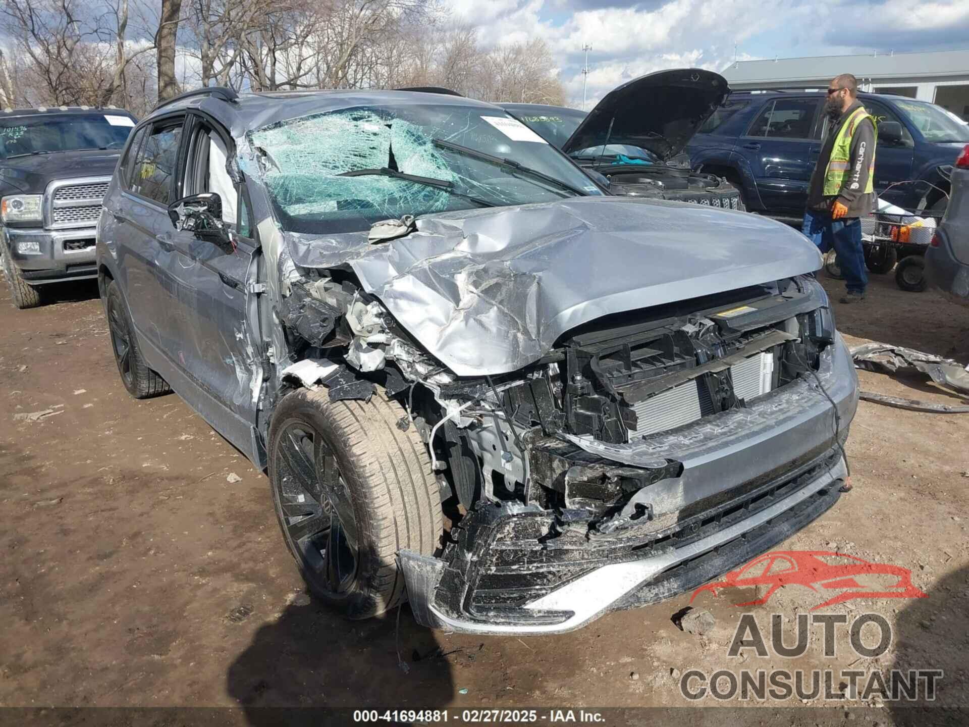 VOLKSWAGEN TIGUAN 2024 - 3VVCB7AX2RM209005