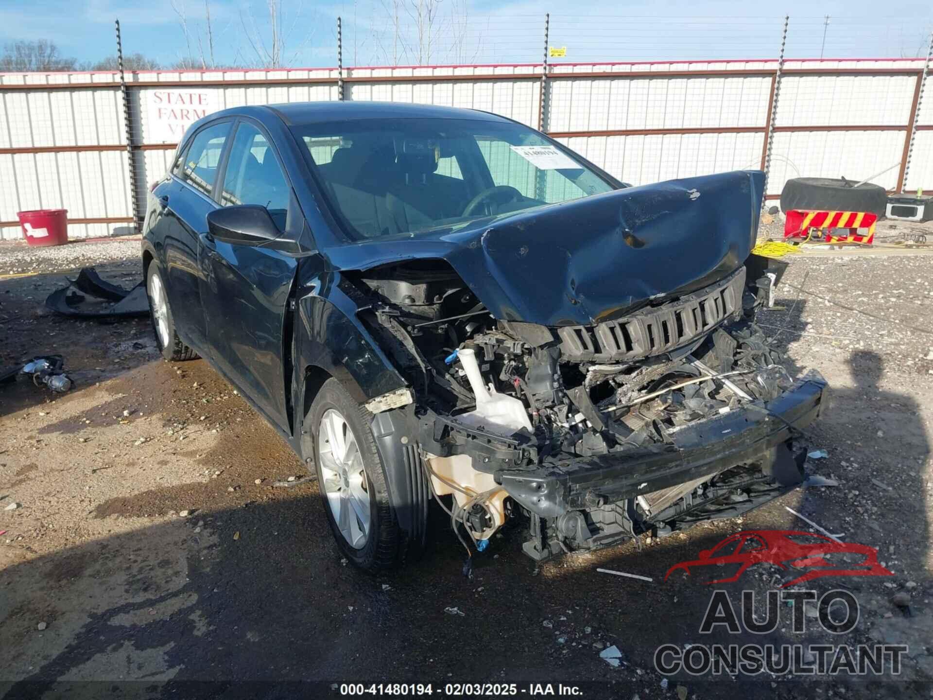 HYUNDAI ELANTRA GT 2013 - KMHD35LE6DU078614