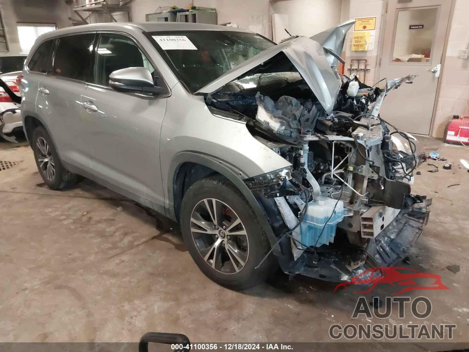 TOYOTA HIGHLANDER 2019 - 5TDZZRFH4KS303457