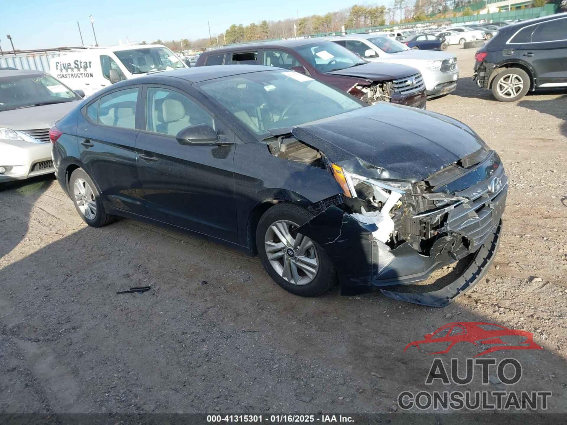 HYUNDAI ELANTRA 2020 - KMHD84LF7LU091892