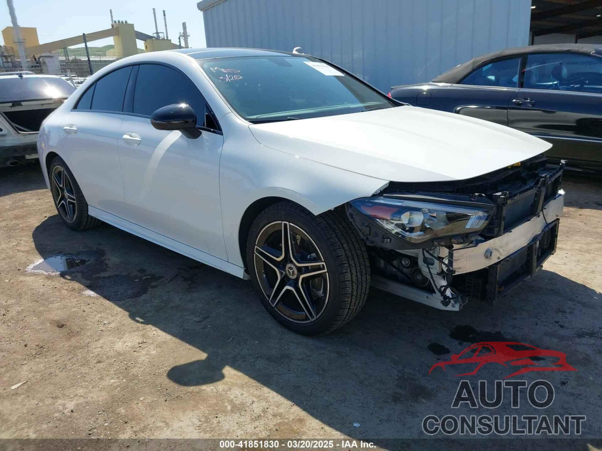 MERCEDES-BENZ CLA 250 2020 - WDD5J4GB5LN038242