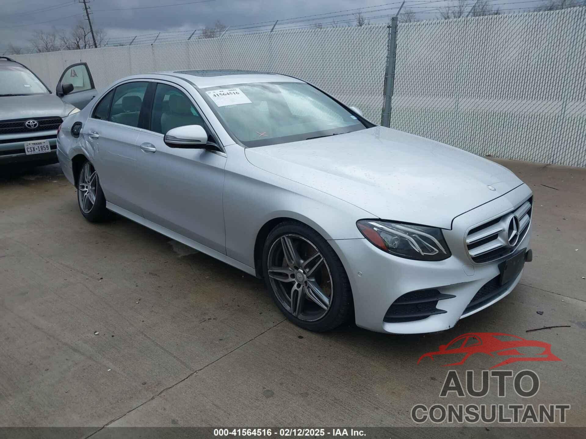 MERCEDES-BENZ E 300 2017 - WDDZF4JB3HA058130
