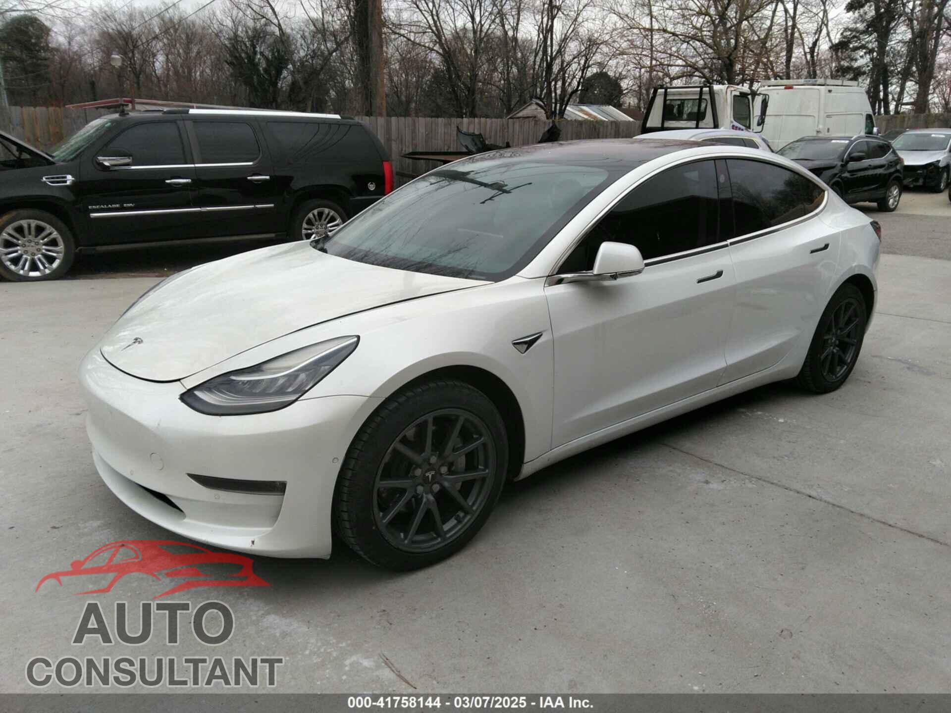TESLA MODEL 3 2018 - 5YJ3E1EA9JF053983