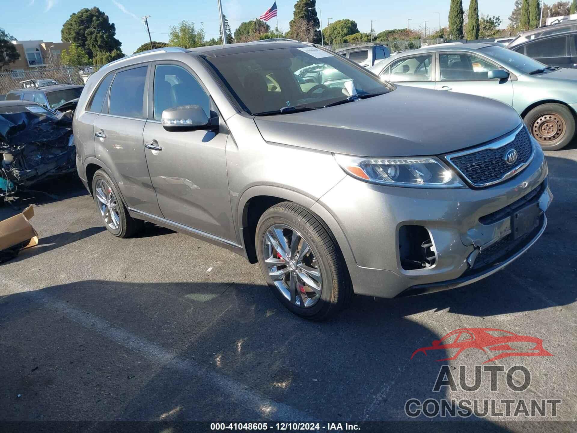 KIA SORENTO 2014 - 5XYKW4A76EG516424