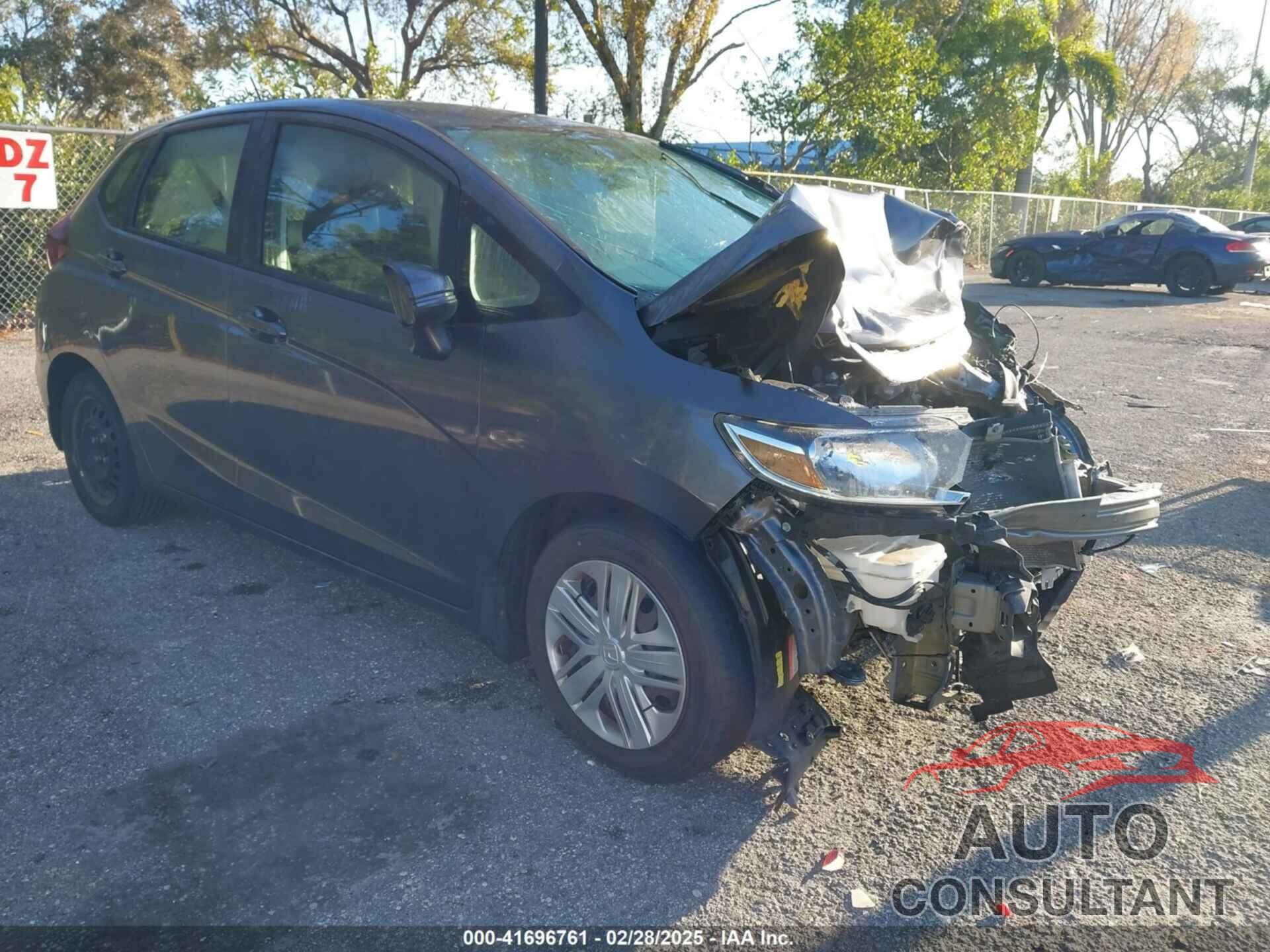 HONDA FIT 2019 - 3HGGK5H40KM721756