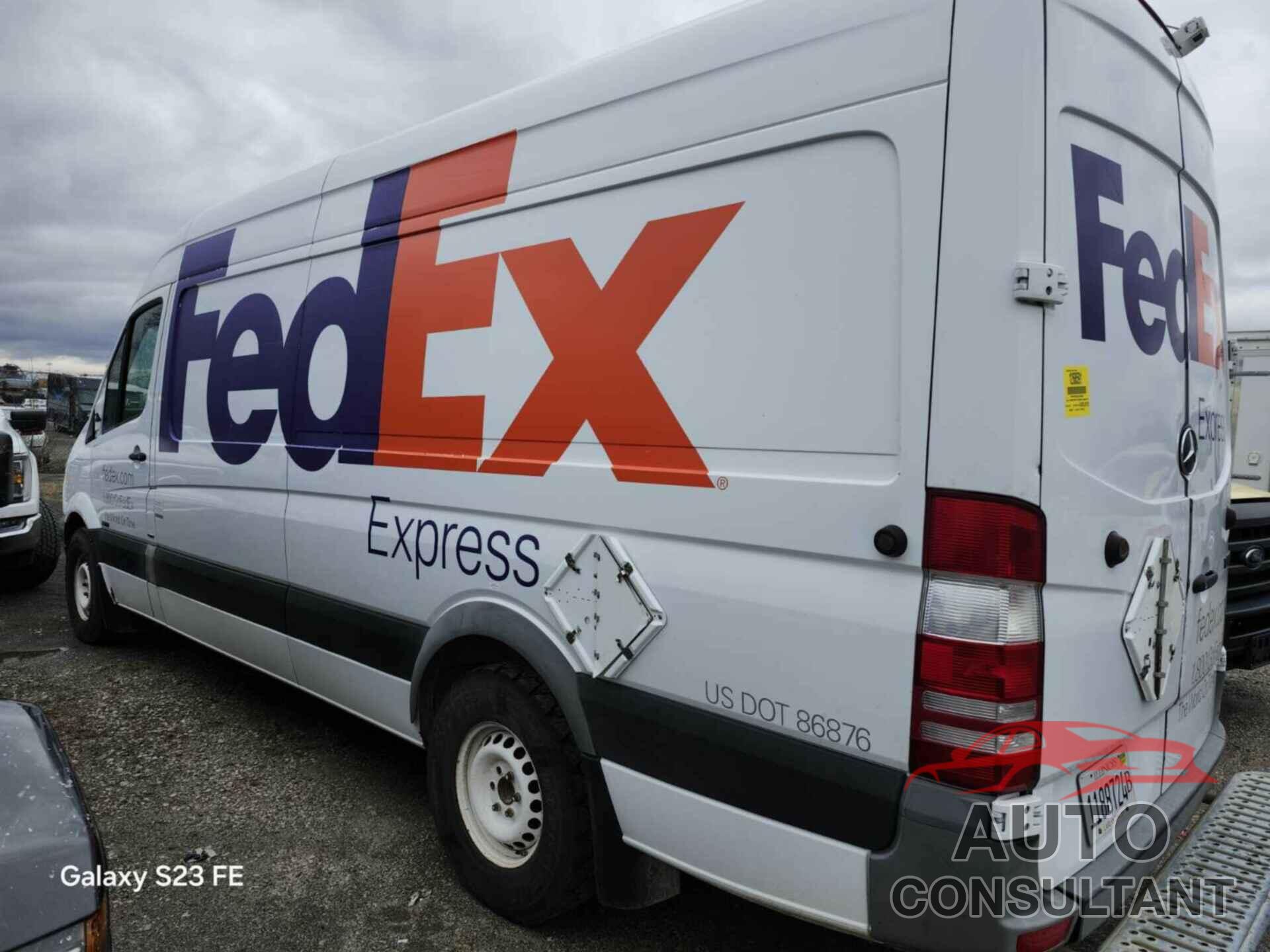 MERCEDES-BENZ SPRINTER 2012 - WD3PE8CB2C5696907