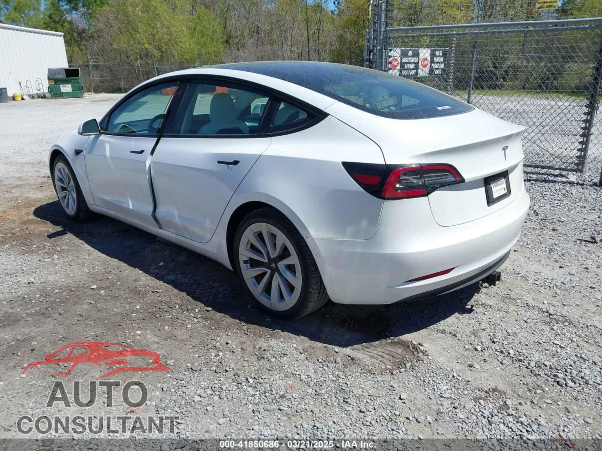 TESLA MODEL 3 2021 - 5YJ3E1EA2MF020540