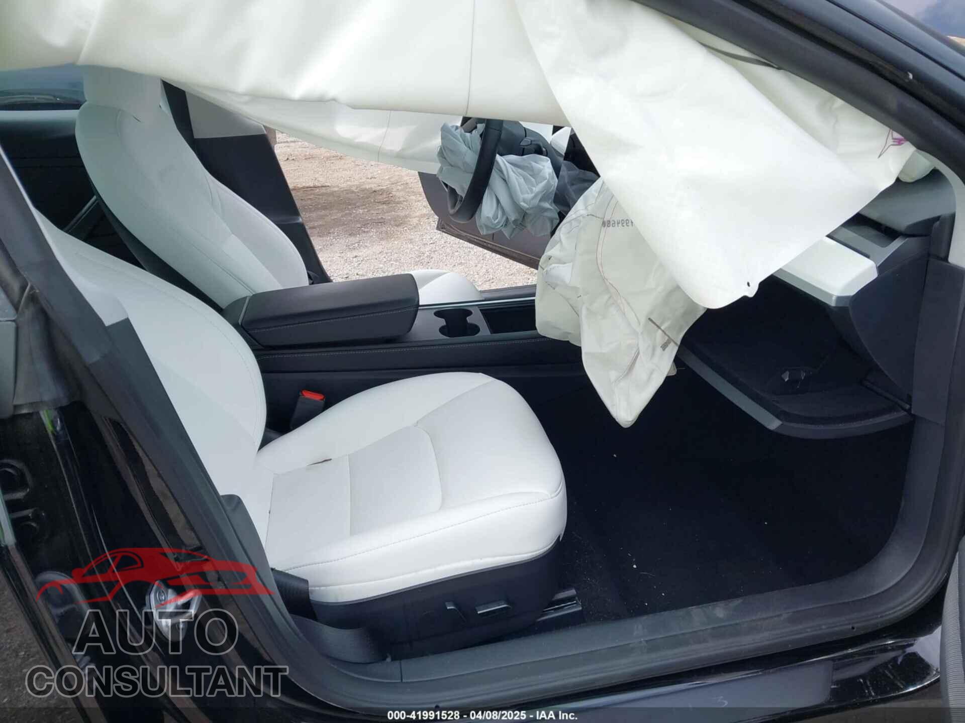 TESLA MODEL 3 2023 - 5YJ3E1EA7PF654298