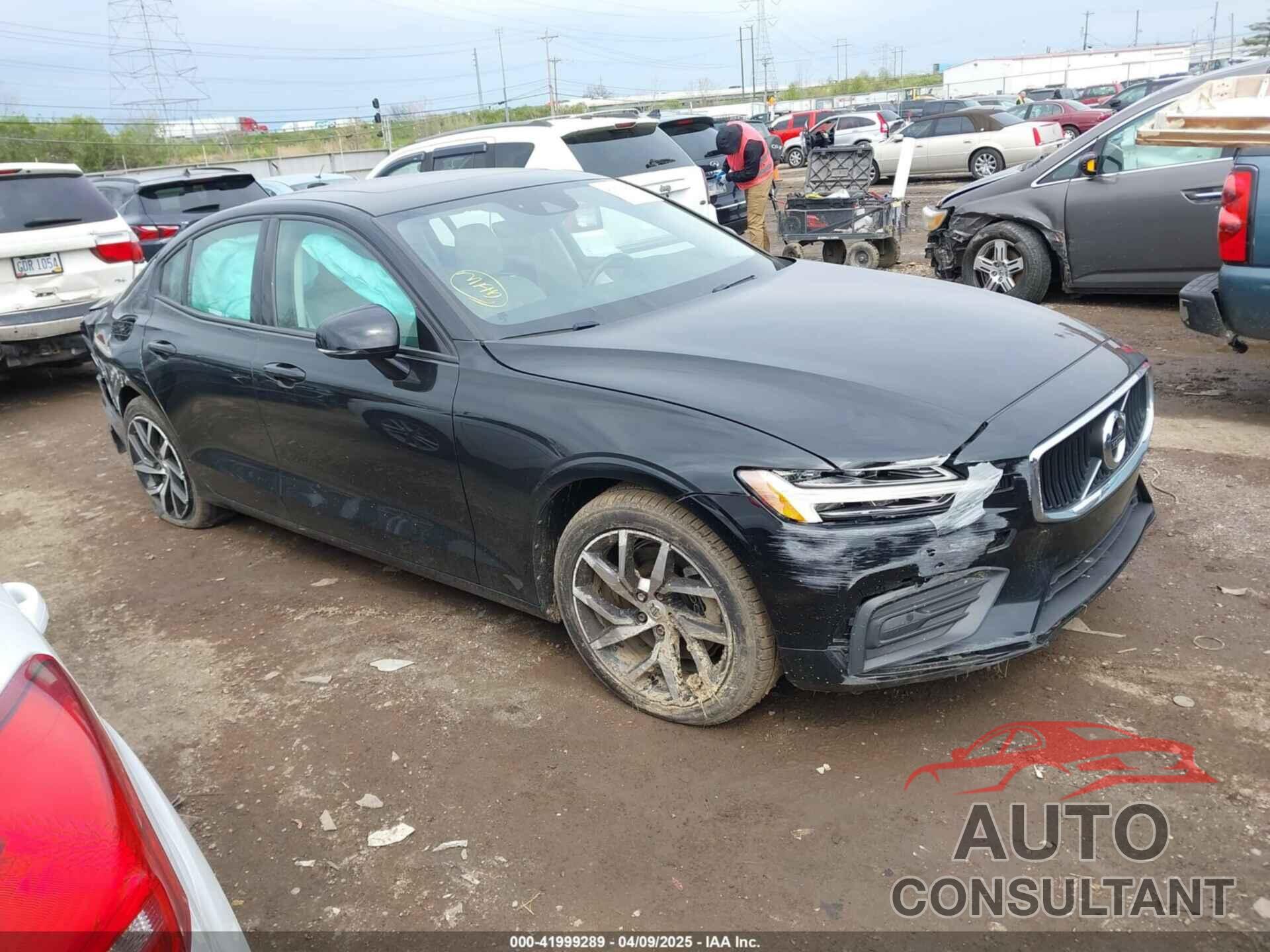VOLVO S60 2019 - 7JR102FKXKG009468