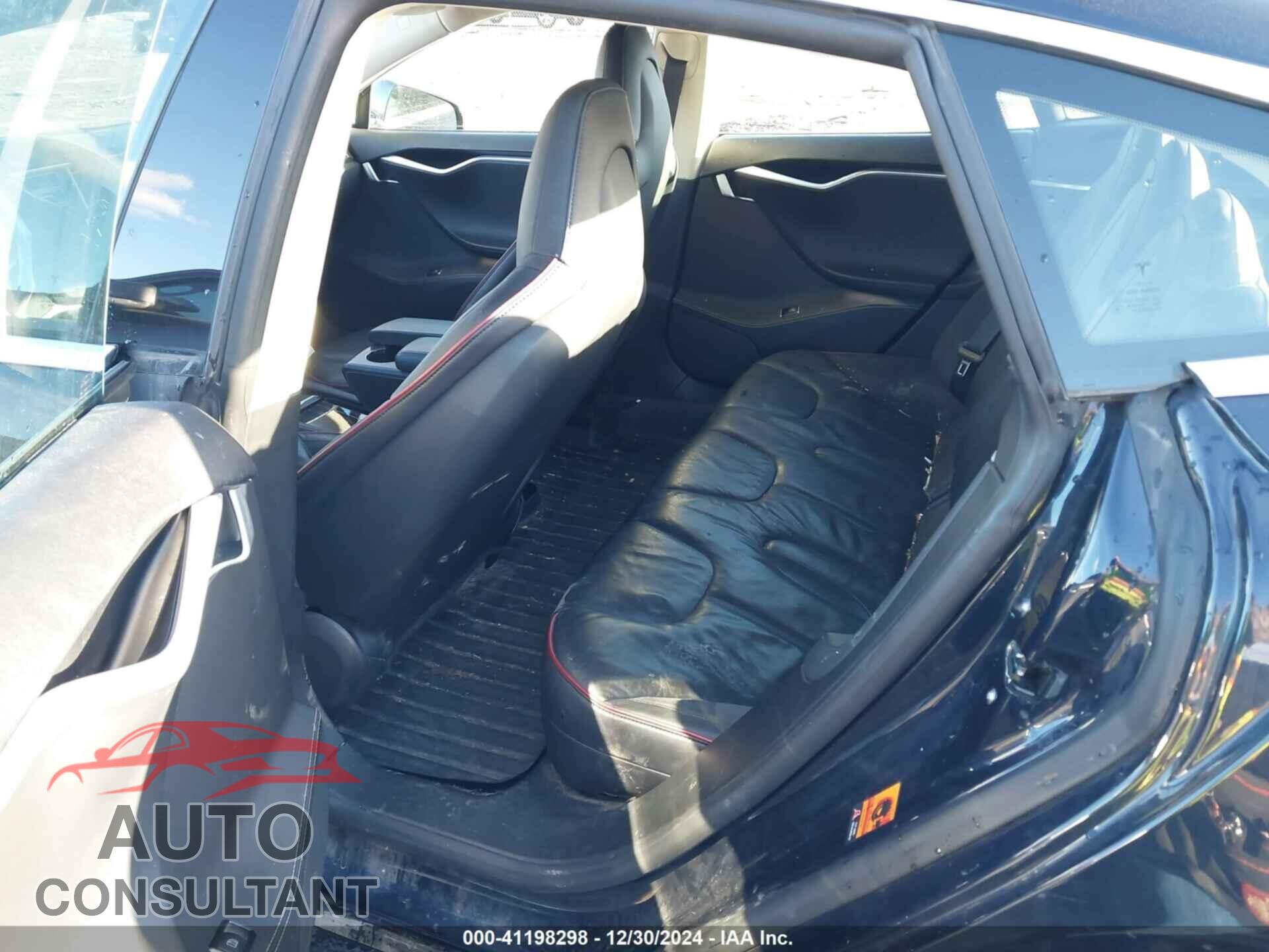 TESLA MODEL S 2014 - 5YJSA1H13EFP43009