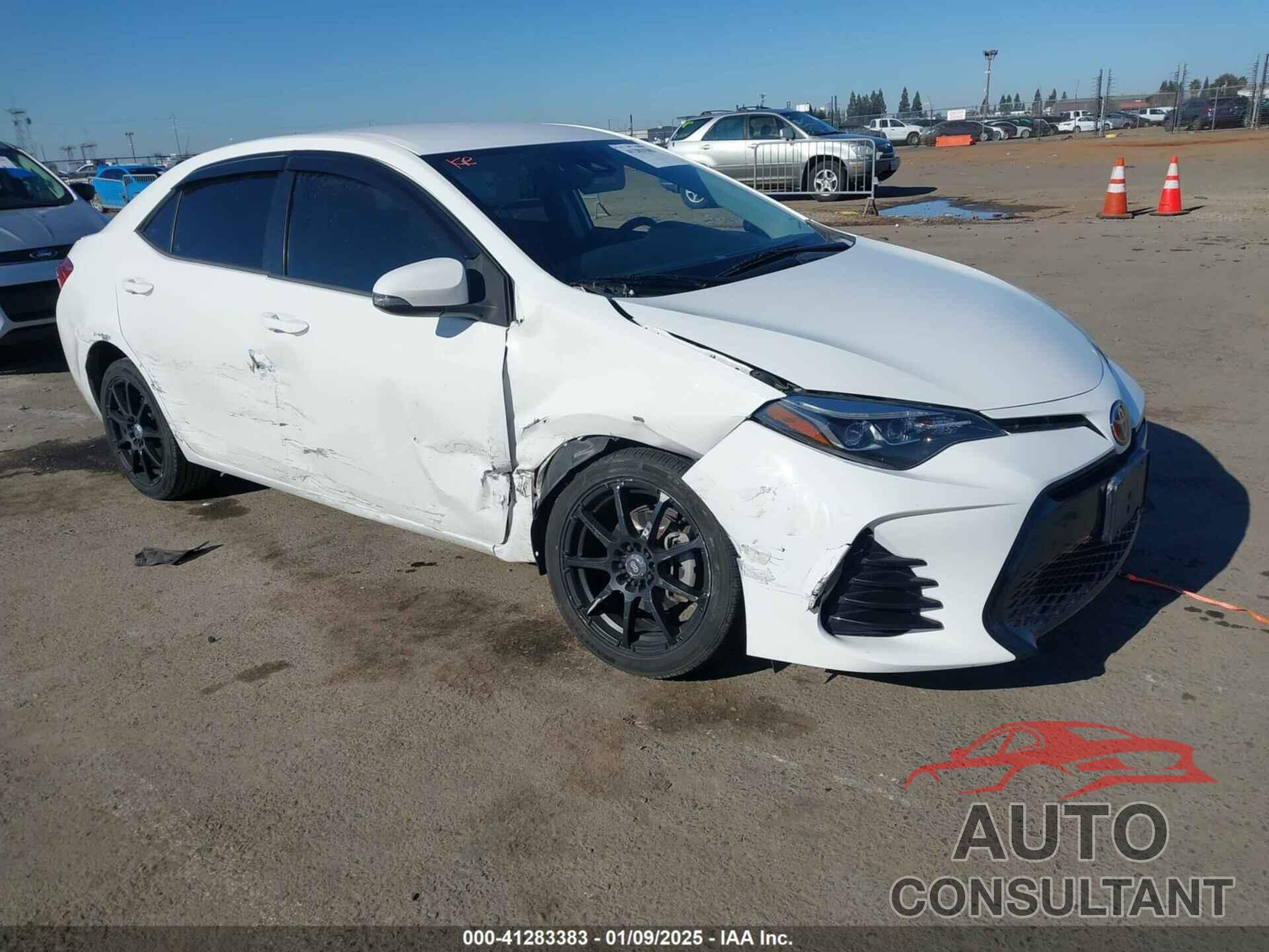 TOYOTA COROLLA 2017 - 5YFBURHEXHP733448