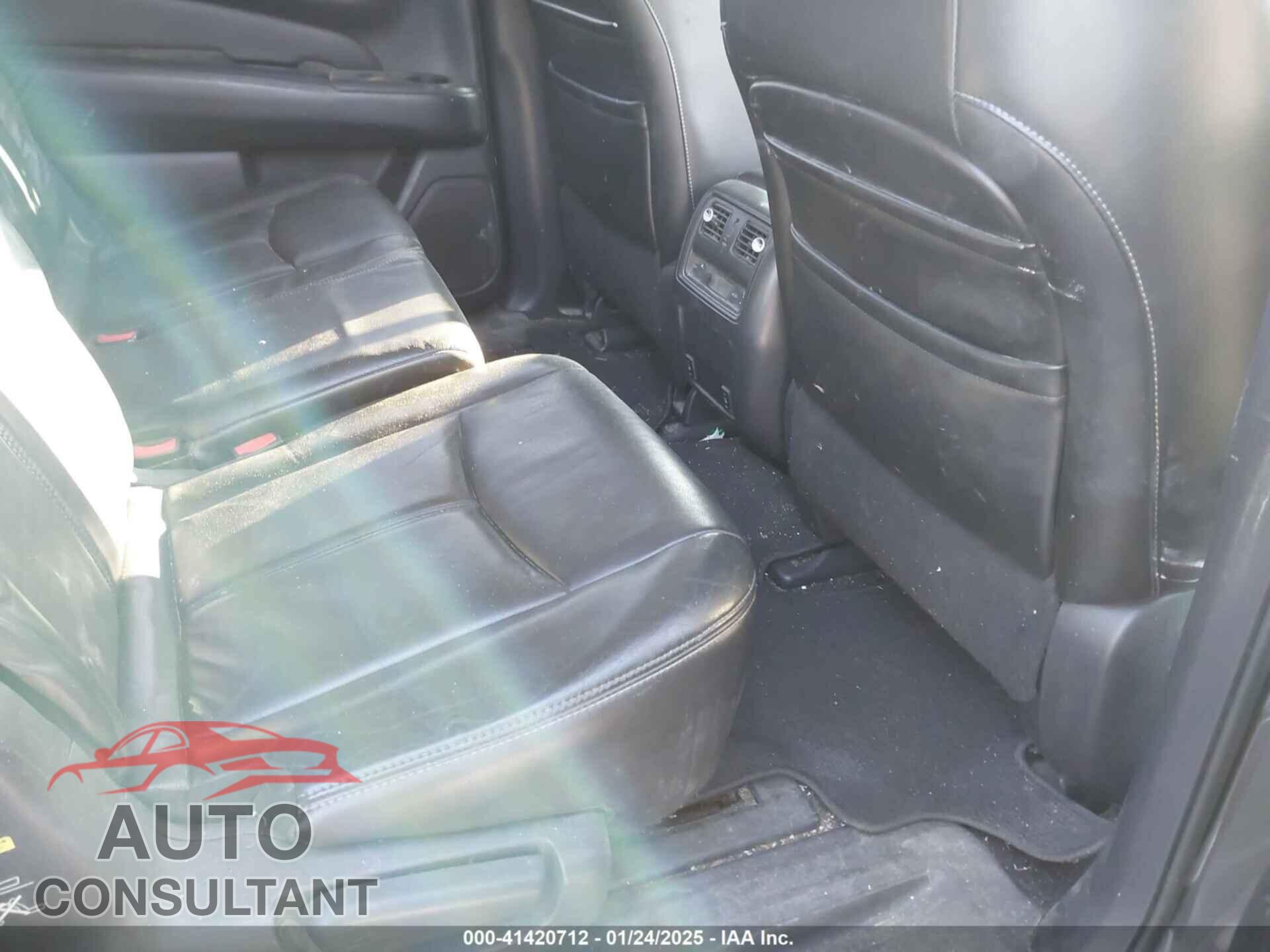 NISSAN PATHFINDER 2013 - 5N1AR2MMXDC605212