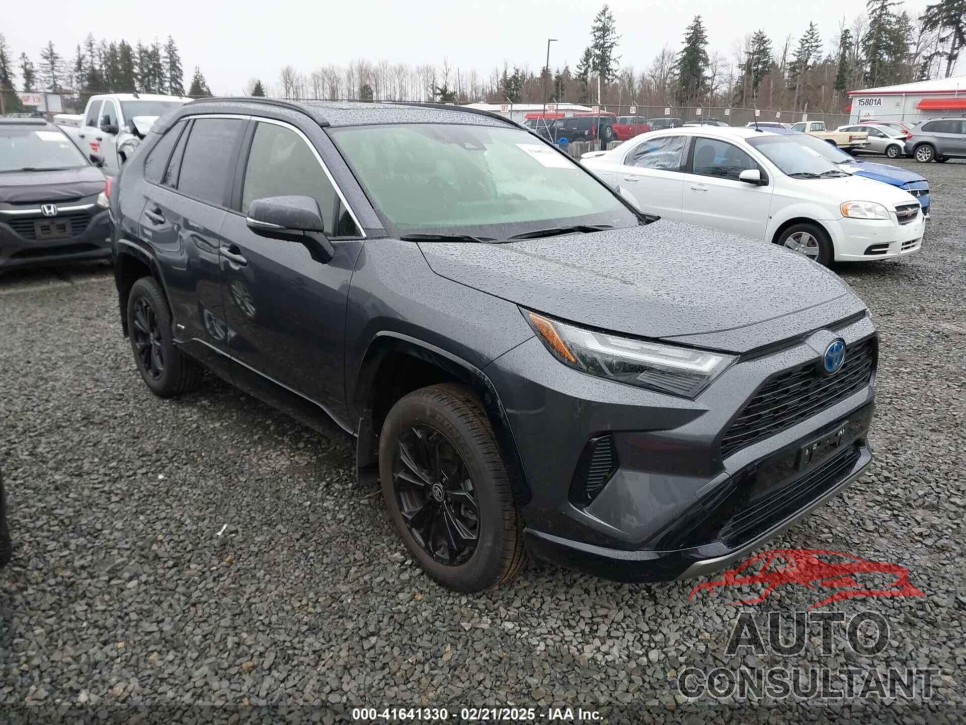 TOYOTA RAV4 HYBRID 2024 - JTM16RFV8RD151443