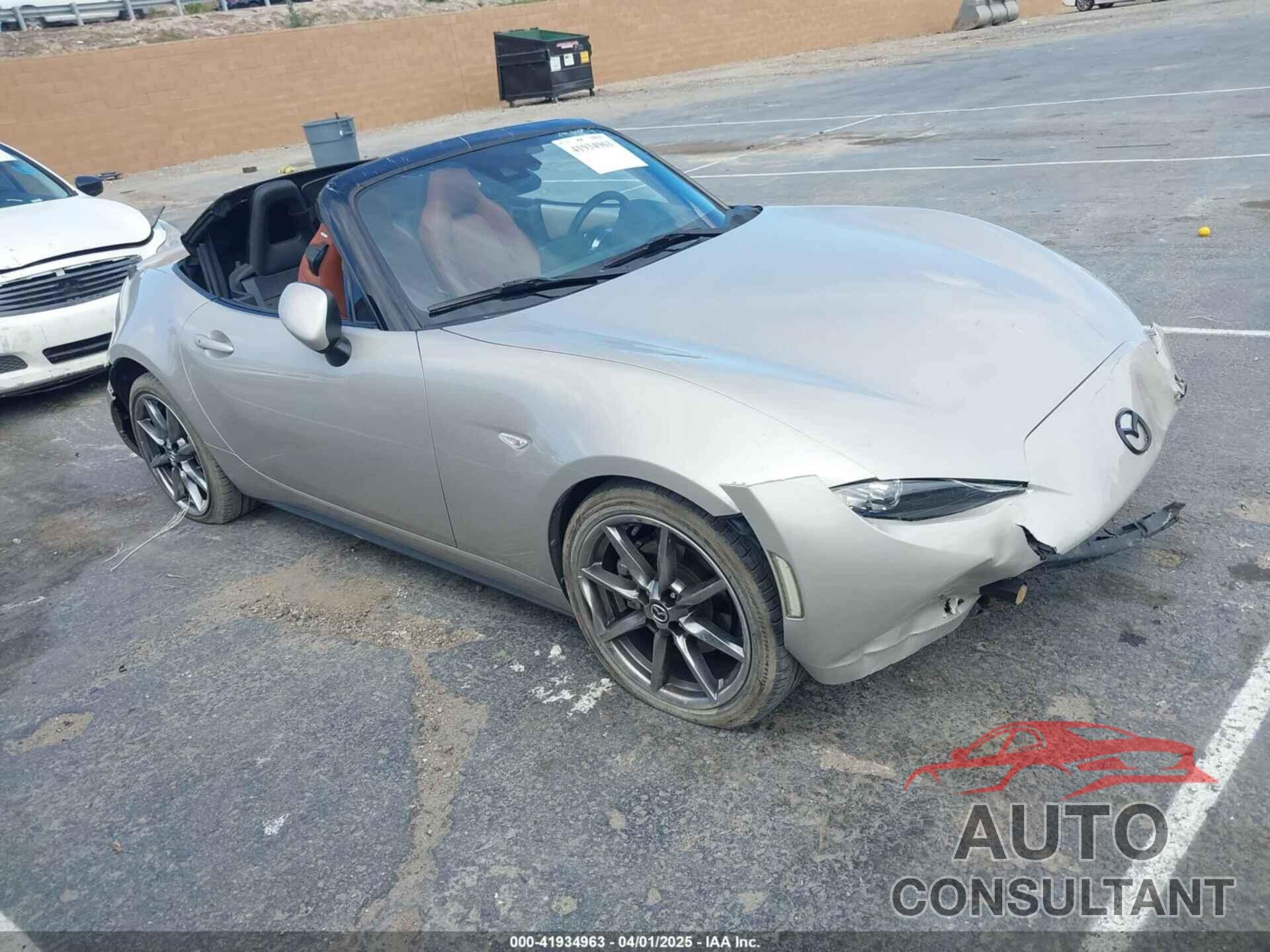 MAZDA MX-5 MIATA 2022 - JM1NDAD73N0505190