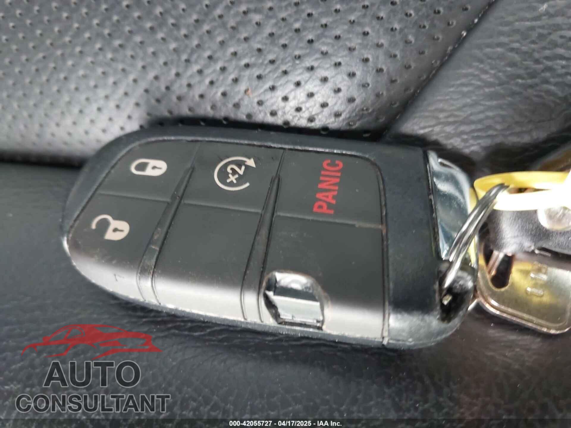 JEEP COMPASS 2020 - 3C4NJDCB0LT128043
