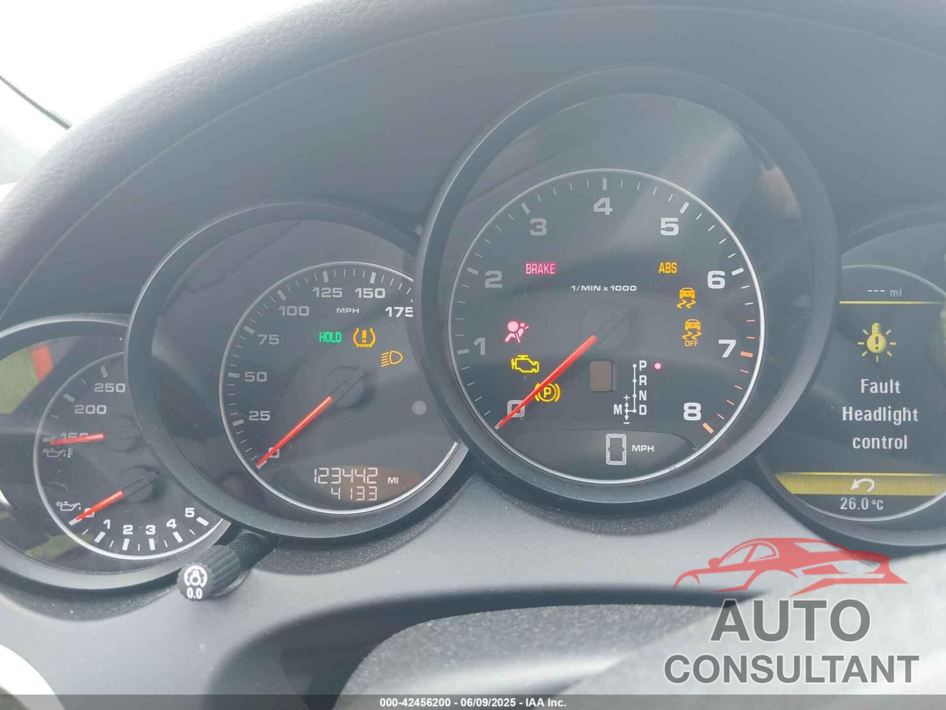 PORSCHE CAYENNE 2014 - WP1AA2A21ELA09887