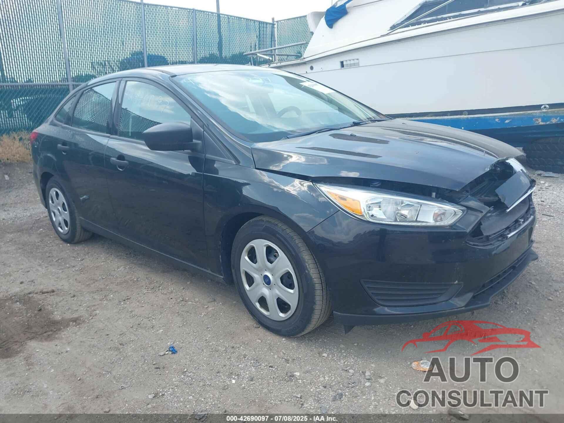 FORD FOCUS 2015 - 1FADP3E20FL280640