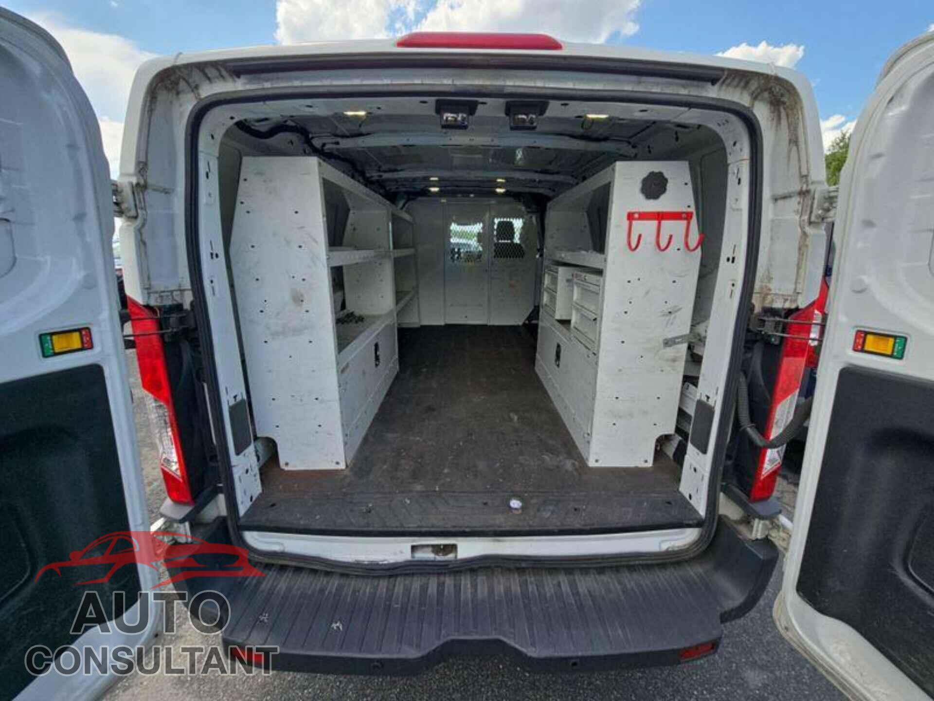 FORD TRANSIT 2015 - 1FTNE2YM9FKB32293