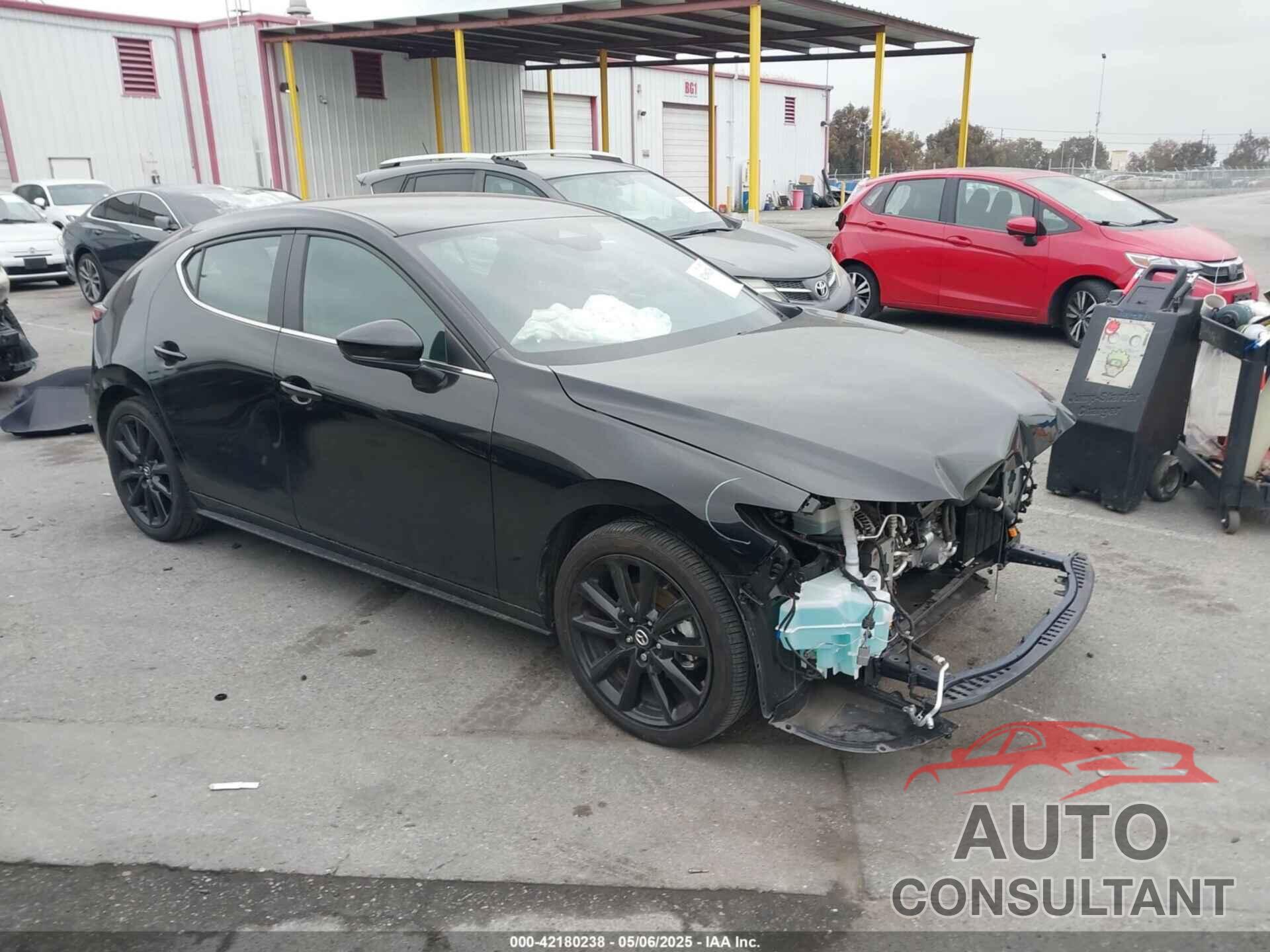 MAZDA MAZDA3 2024 - JM1BPAKM2R1716321