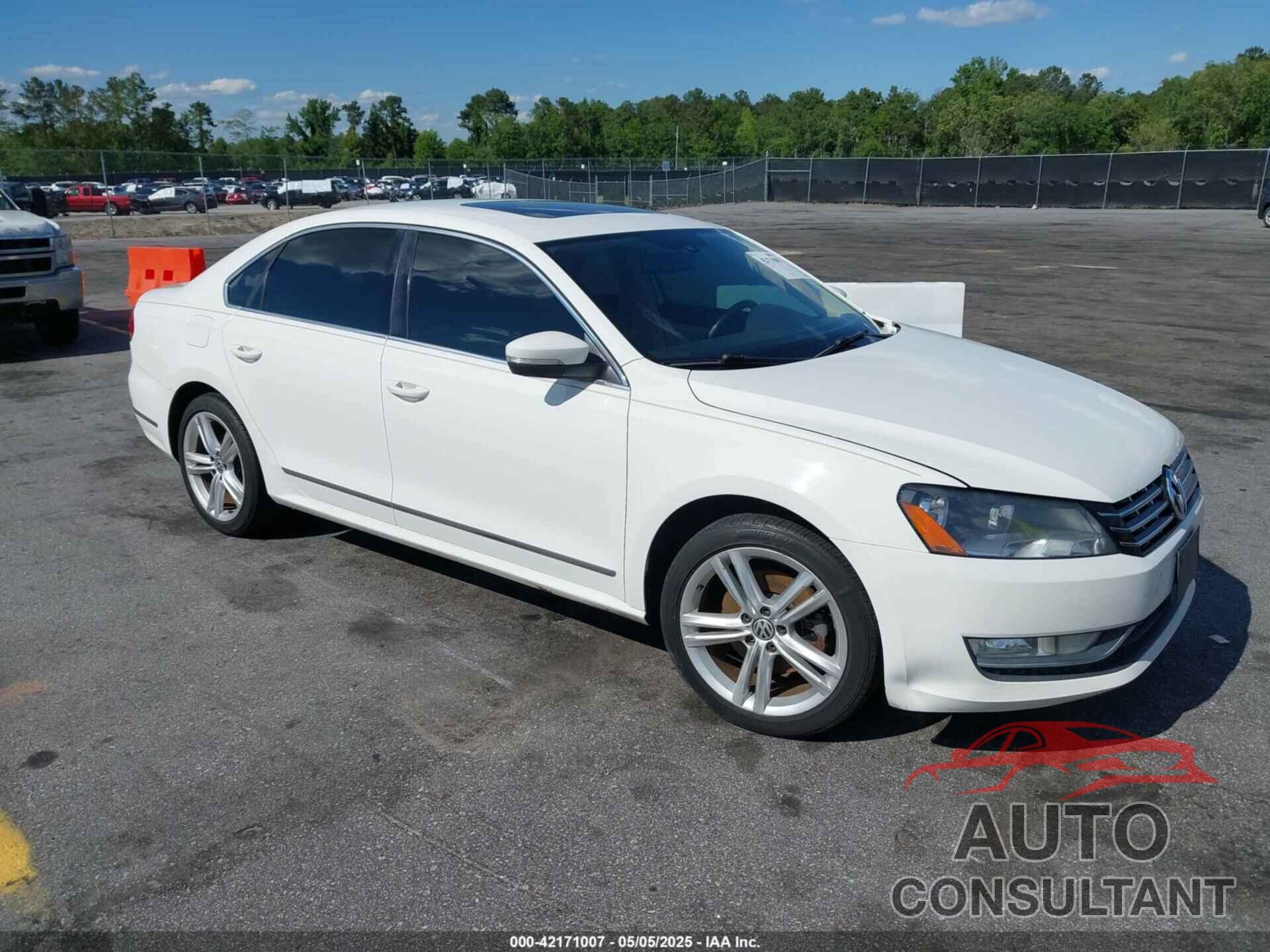 VOLKSWAGEN PASSAT 2014 - 1VWCT7A36EC101150