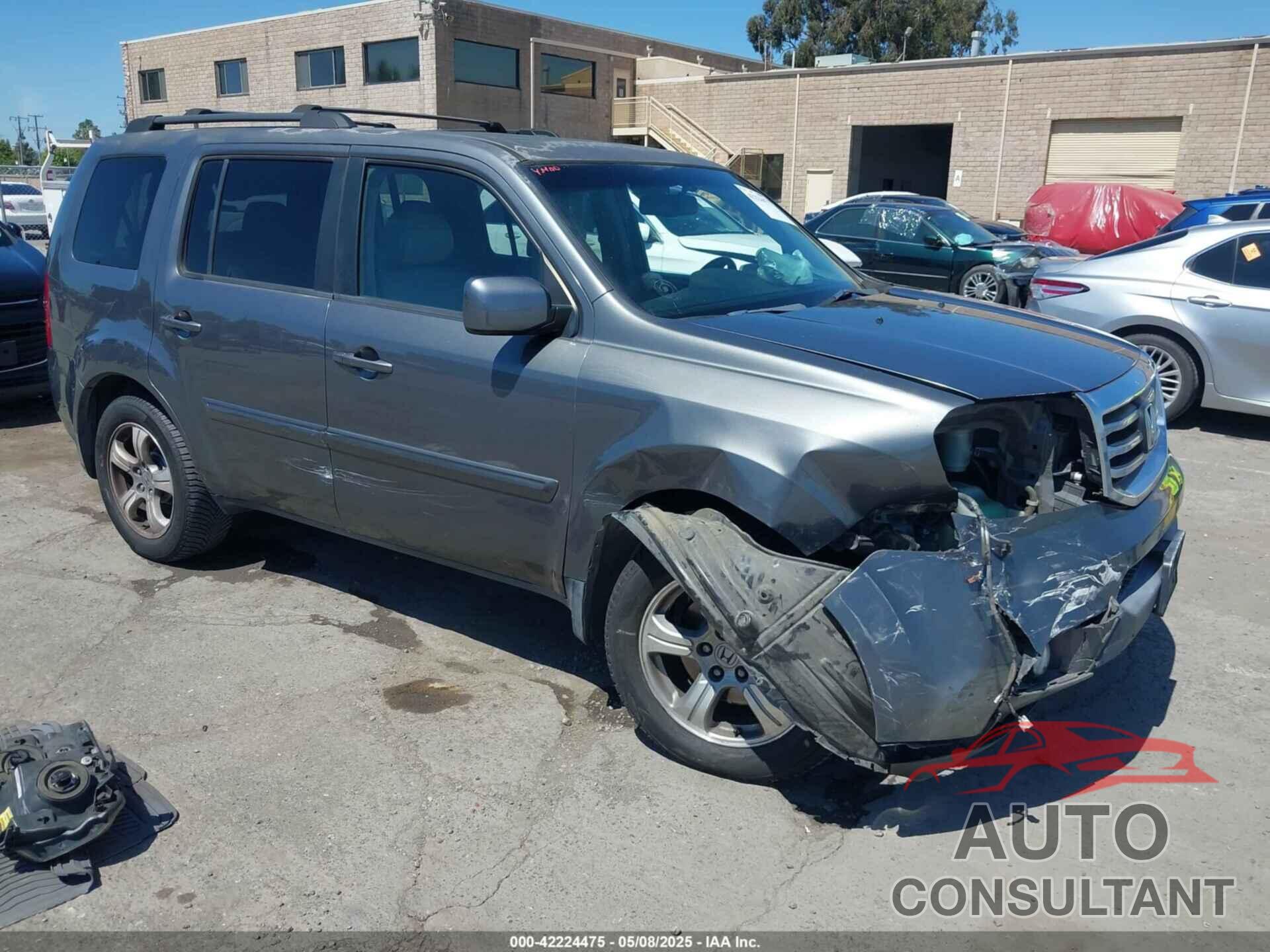 HONDA PILOT 2013 - 5FNYF4H59DB006637