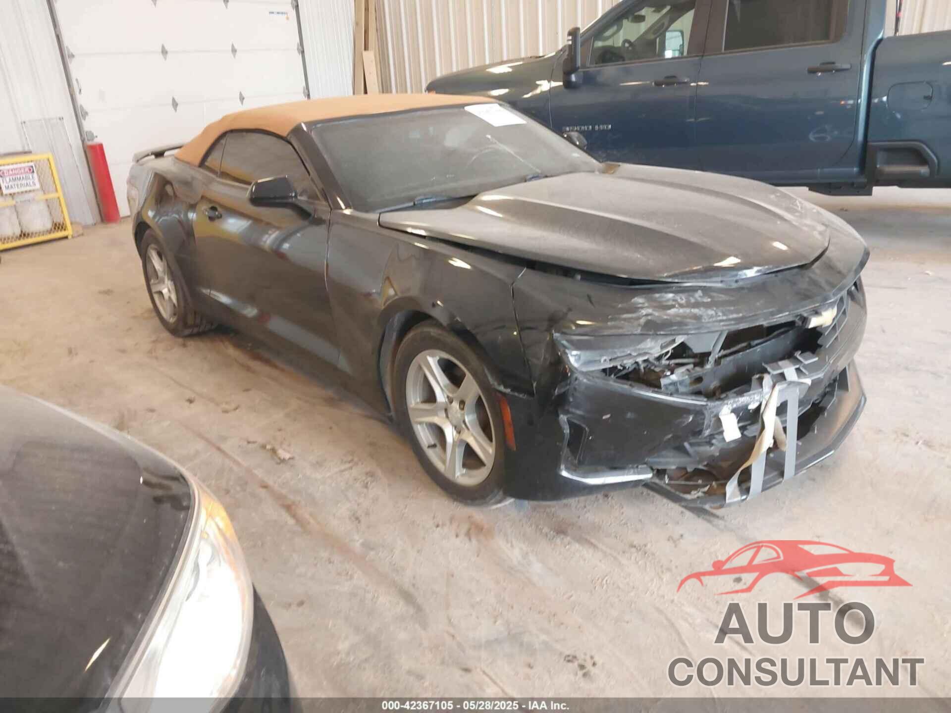 CHEVROLET CAMARO 2019 - 1G1FB3DS8K0109447