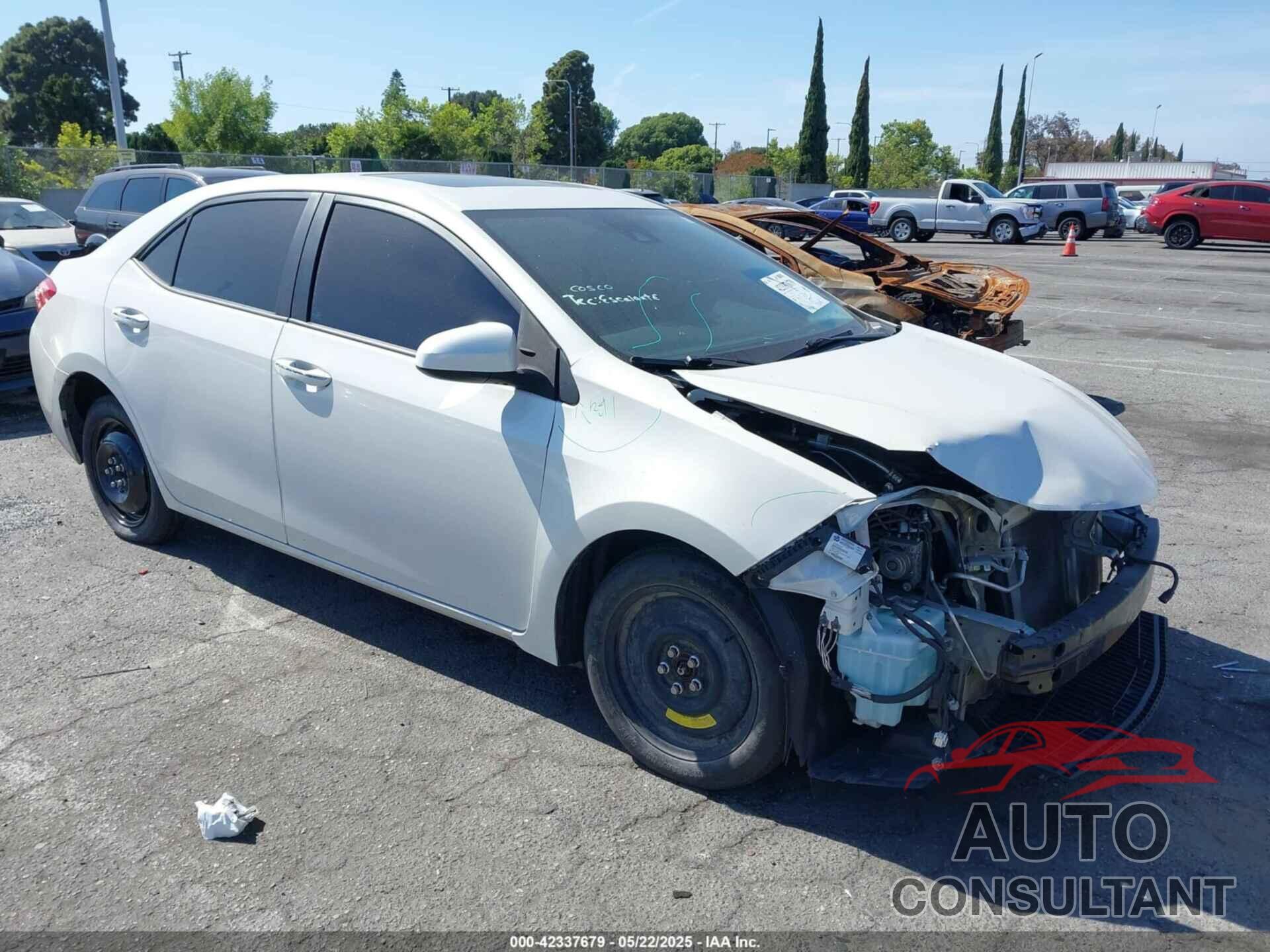 TOYOTA COROLLA 2018 - 5YFBURHE1JP813372