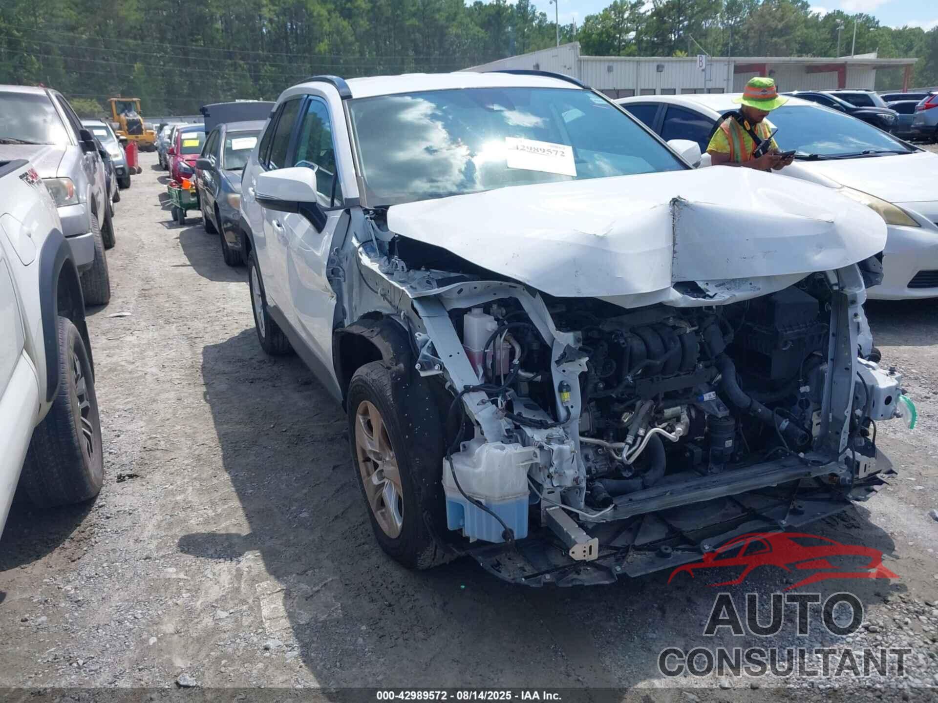 TOYOTA RAV4 2021 - 2T3W1RFV8MC095277